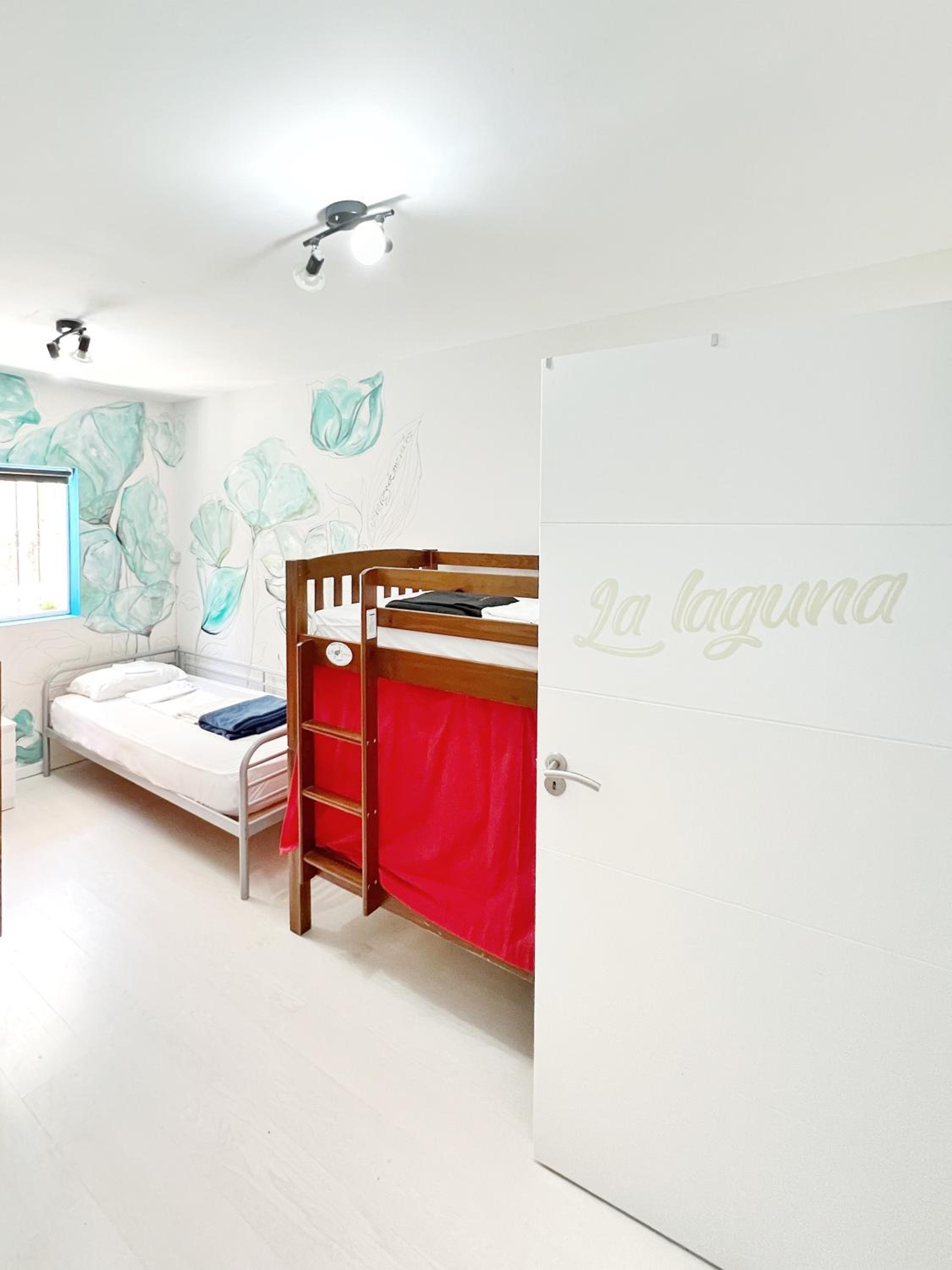 Cama en Dormitorio Compartido de 5 Camas Mixto.