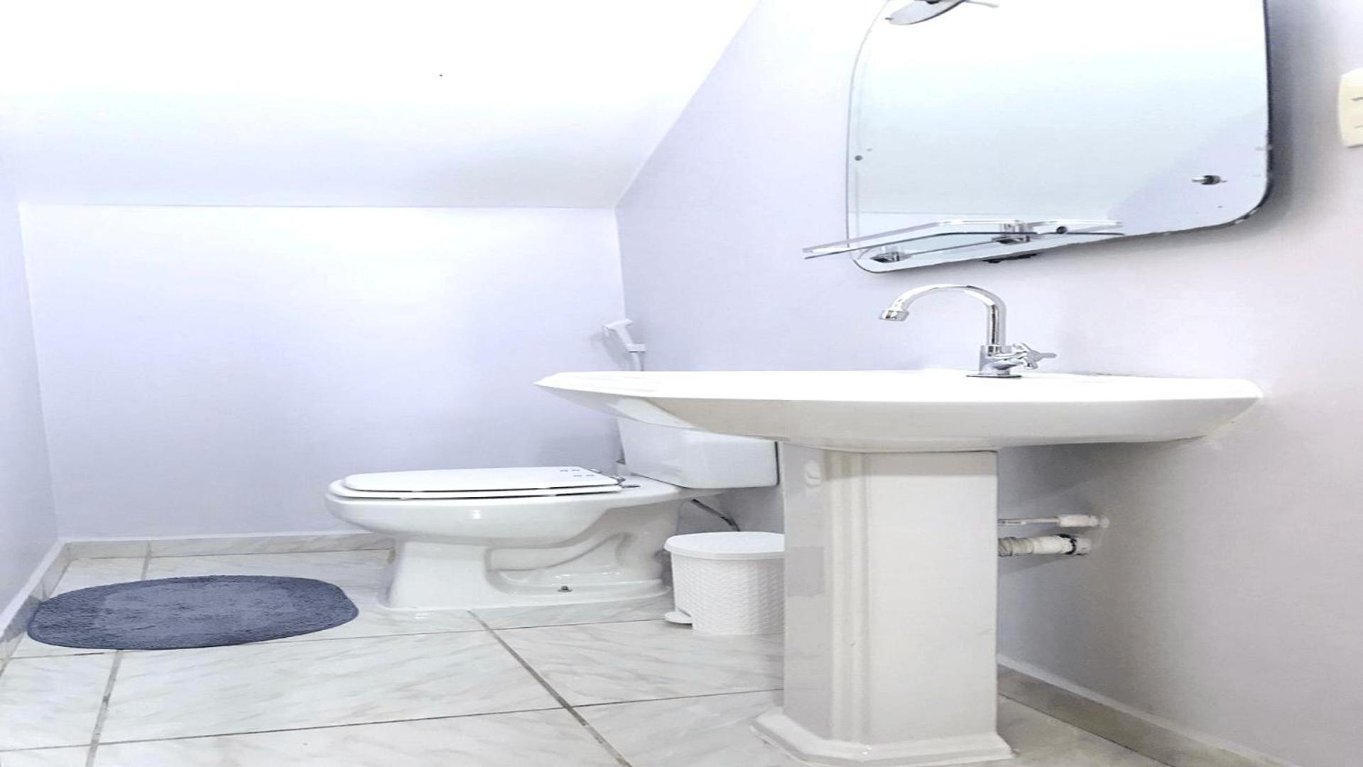 Double Room with Shared Toilet photo 3