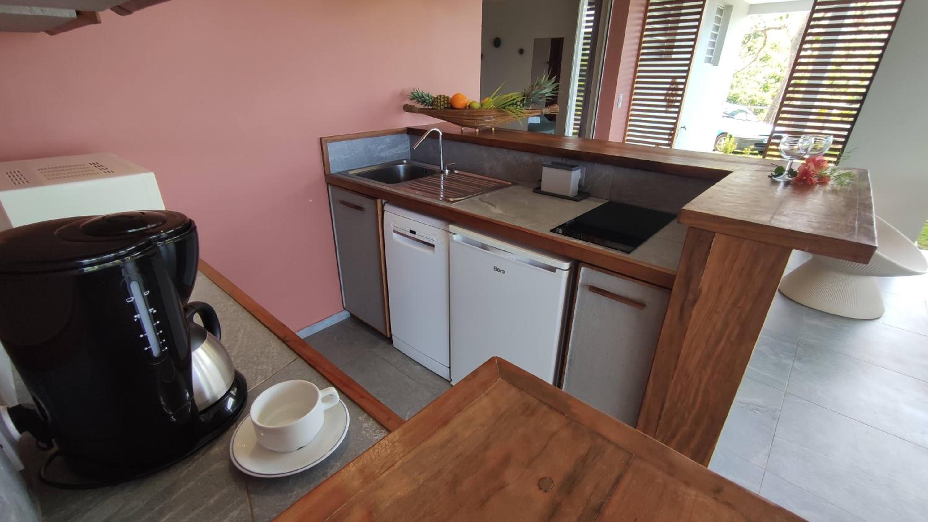 Suite with Sea View - Photo 5
