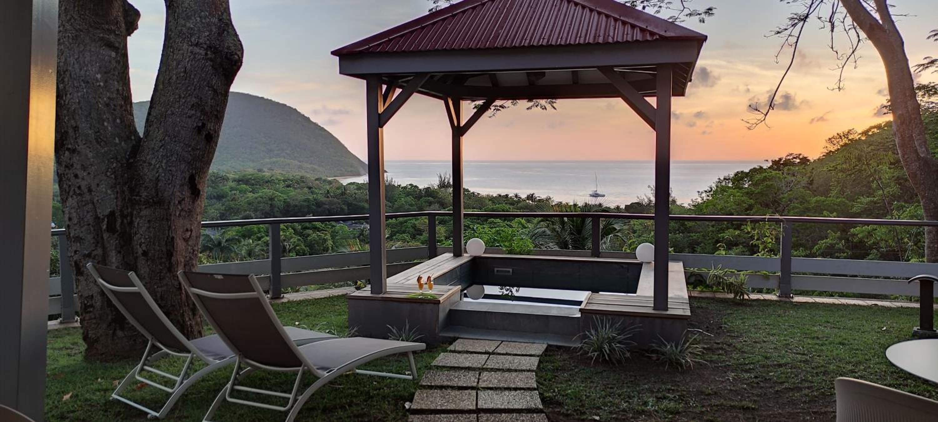 Suite with Sea View - Photo 1