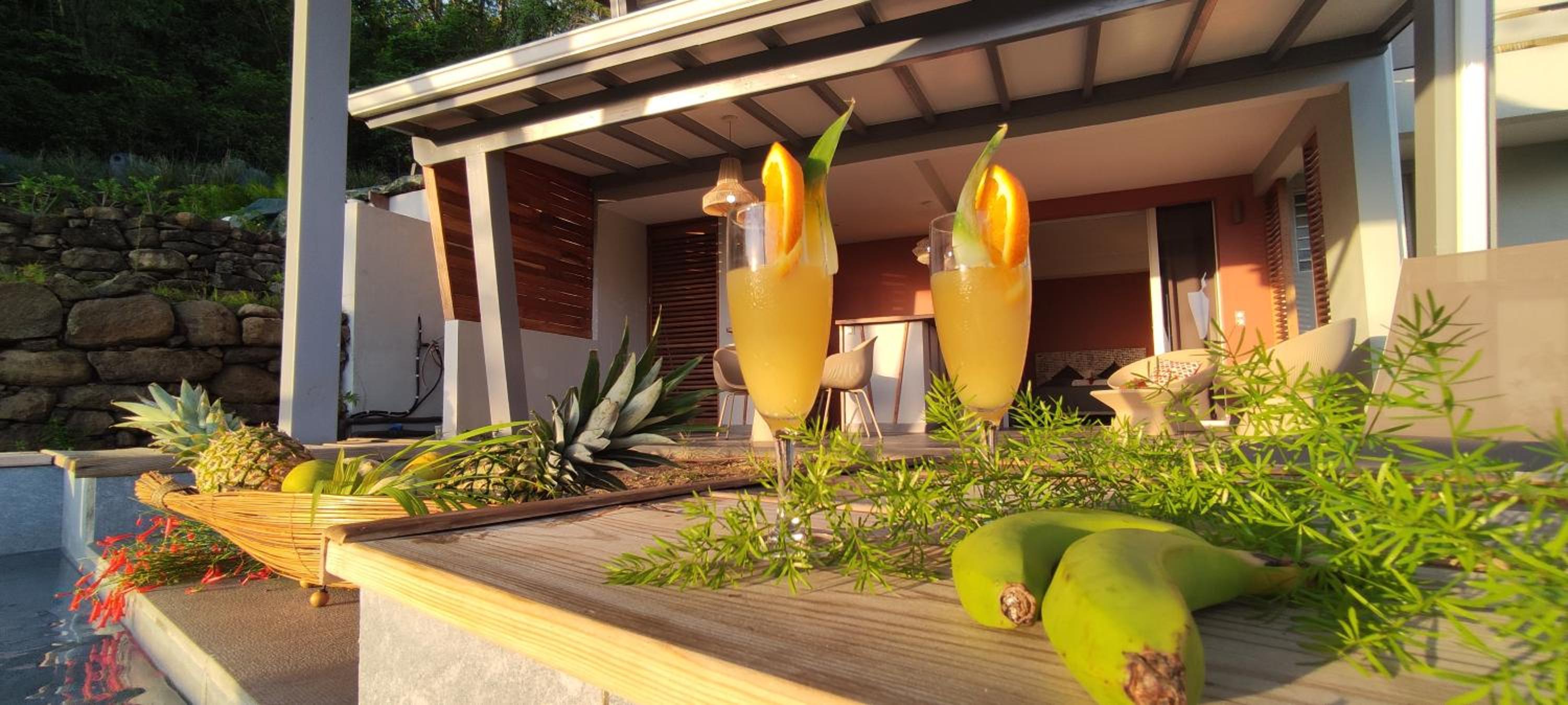 Suite with Sea View - Photo 19