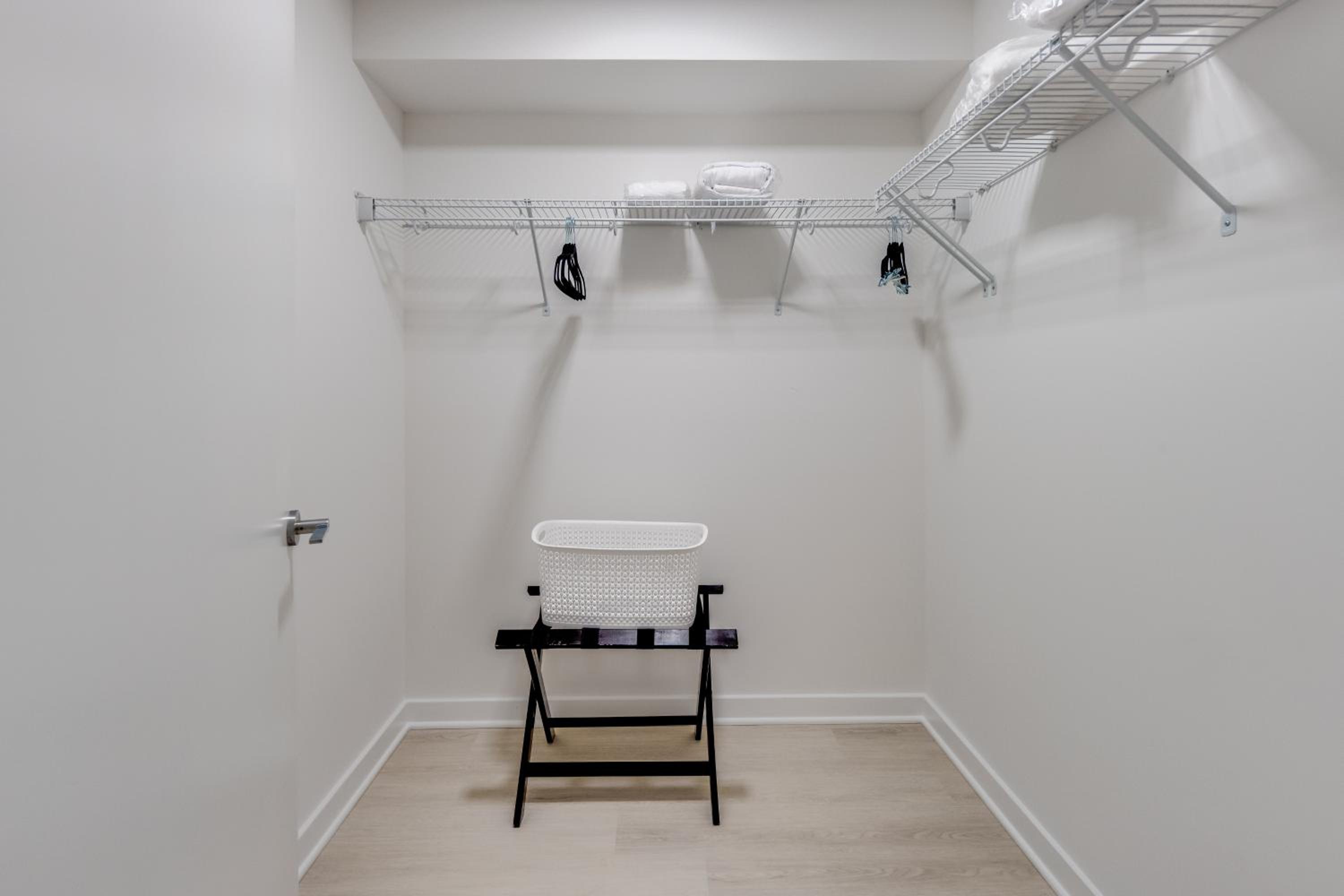 Two-Bedroom Apartment - Photo 5