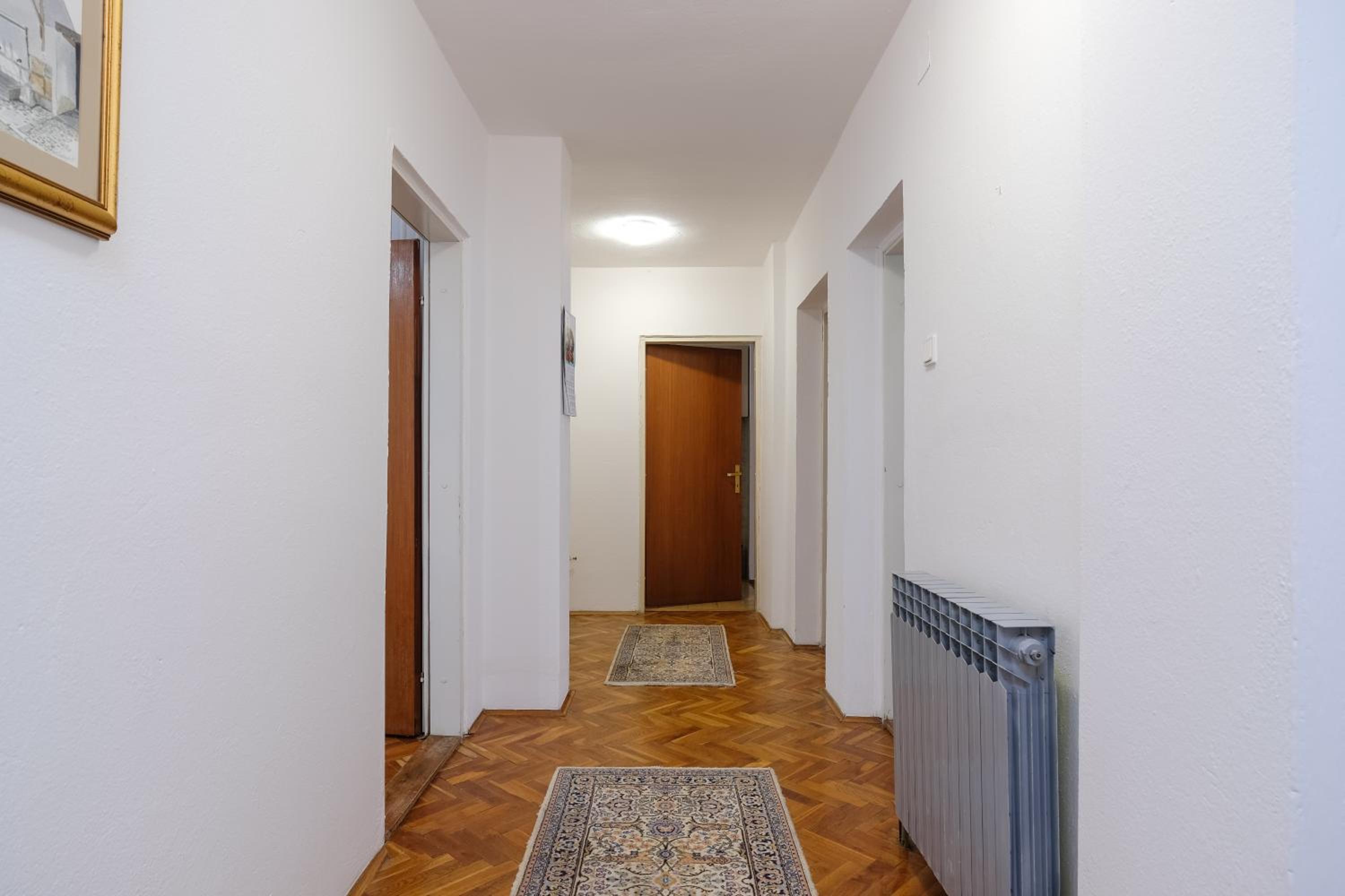 Two-Bedroom House photo 2
