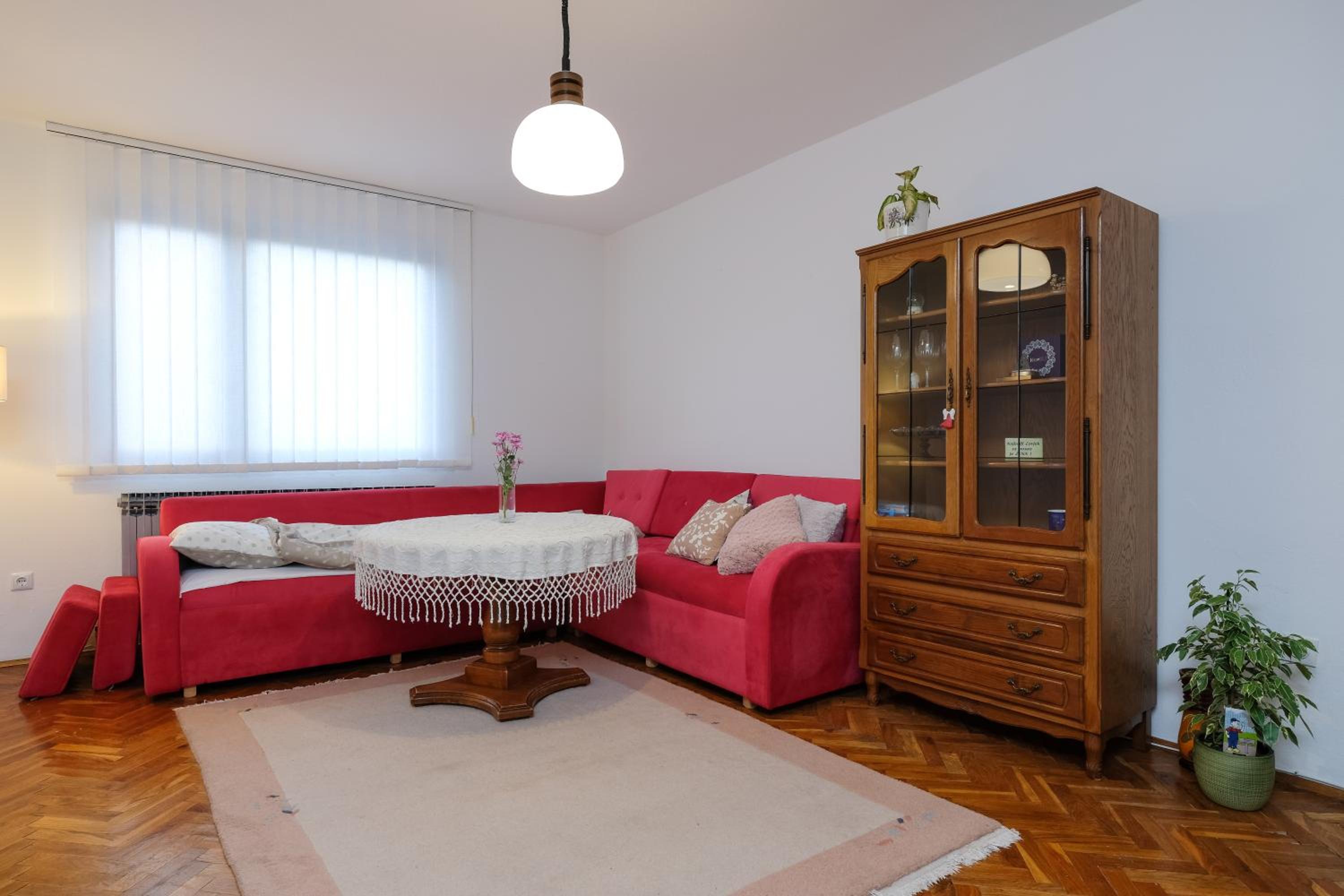 Two-Bedroom House photo 3