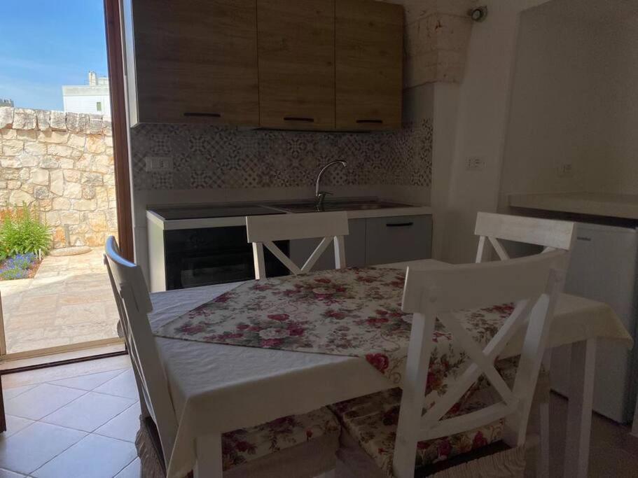 One-Bedroom House photo 3