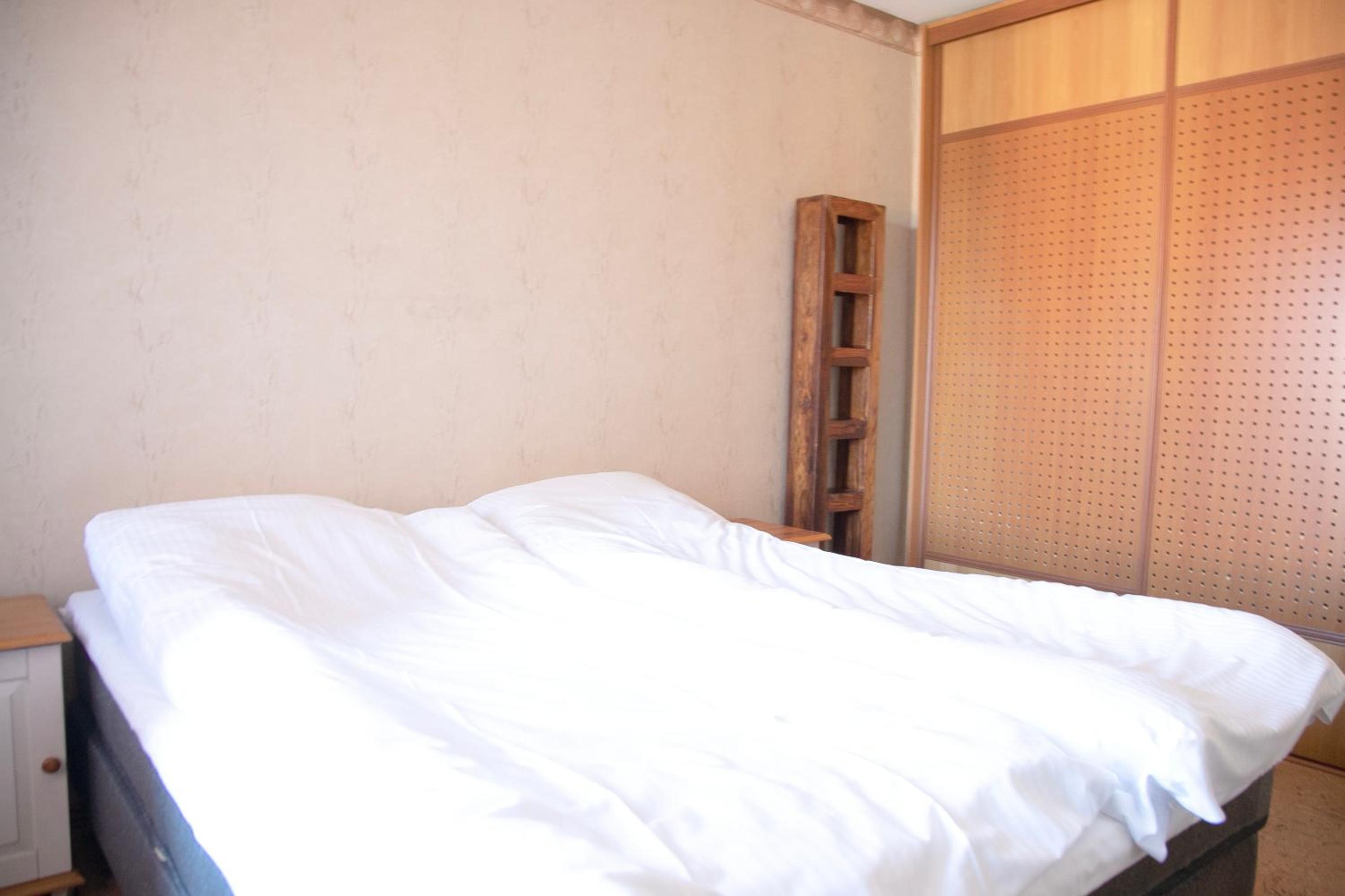 Three-Bedroom Apartment photo 2