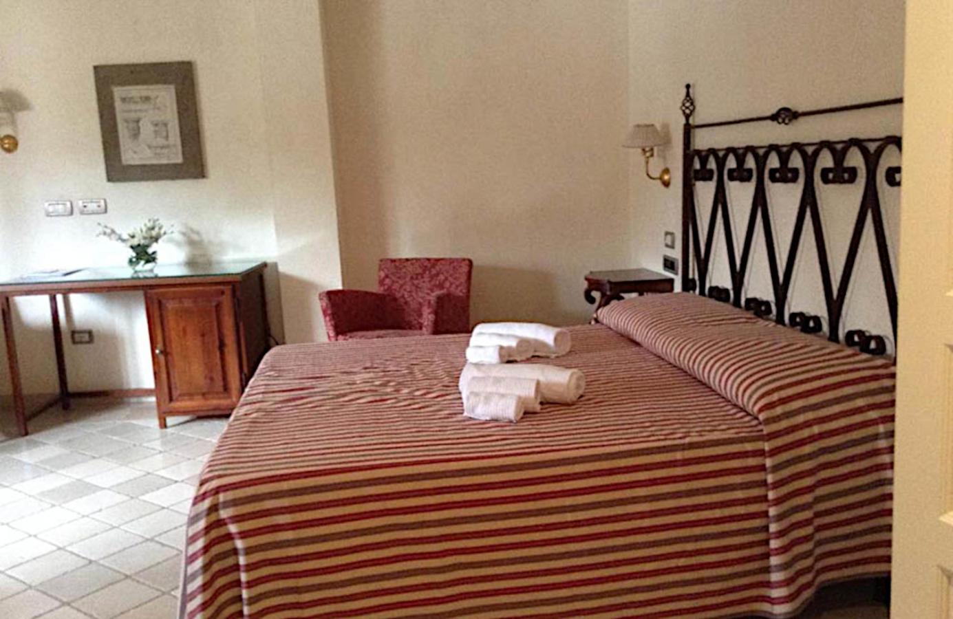Triple Room - Photo 2