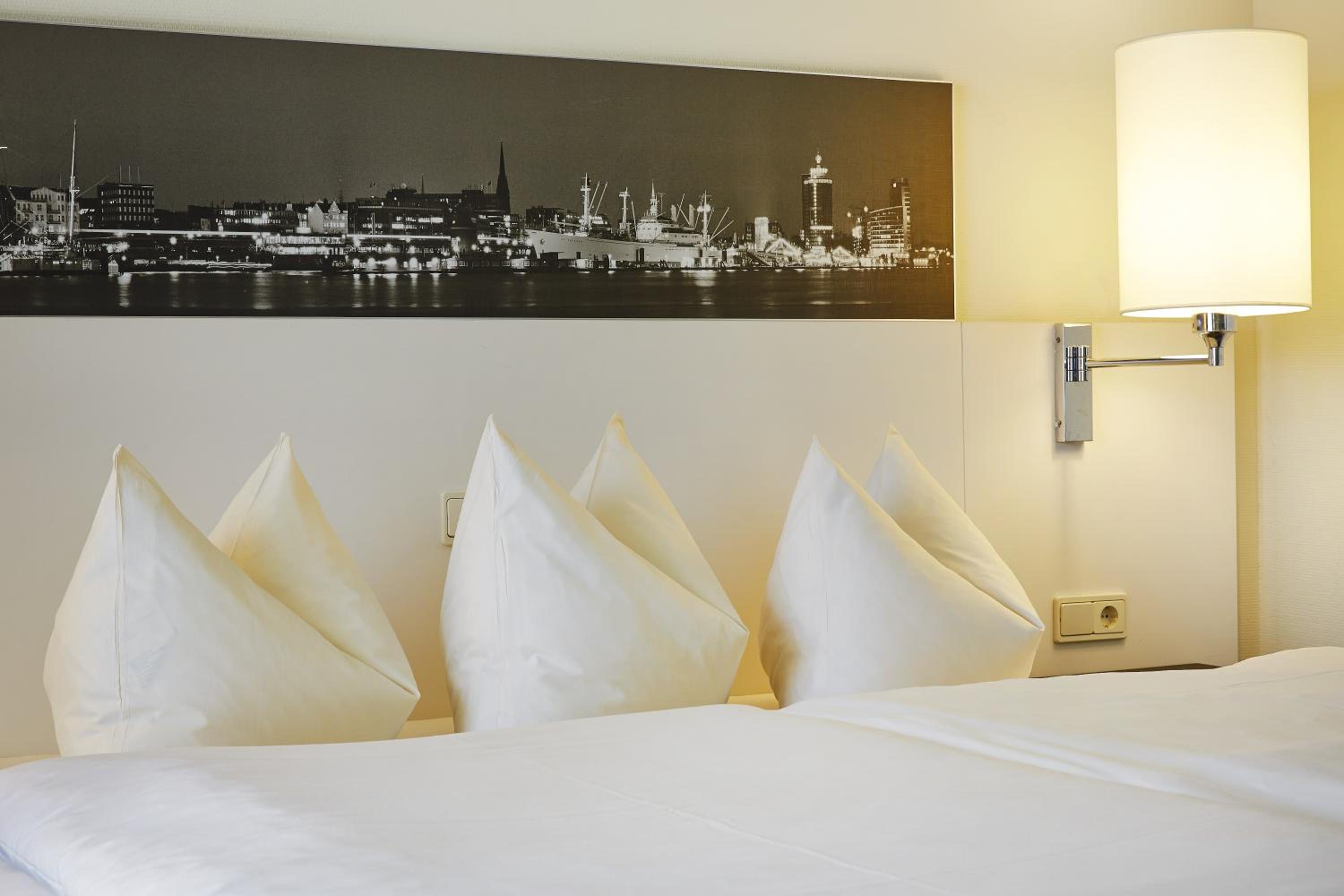 Standard Double Room - Photo 1