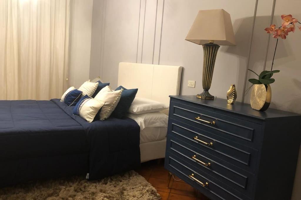 Three-Bedroom Apartment photo 2