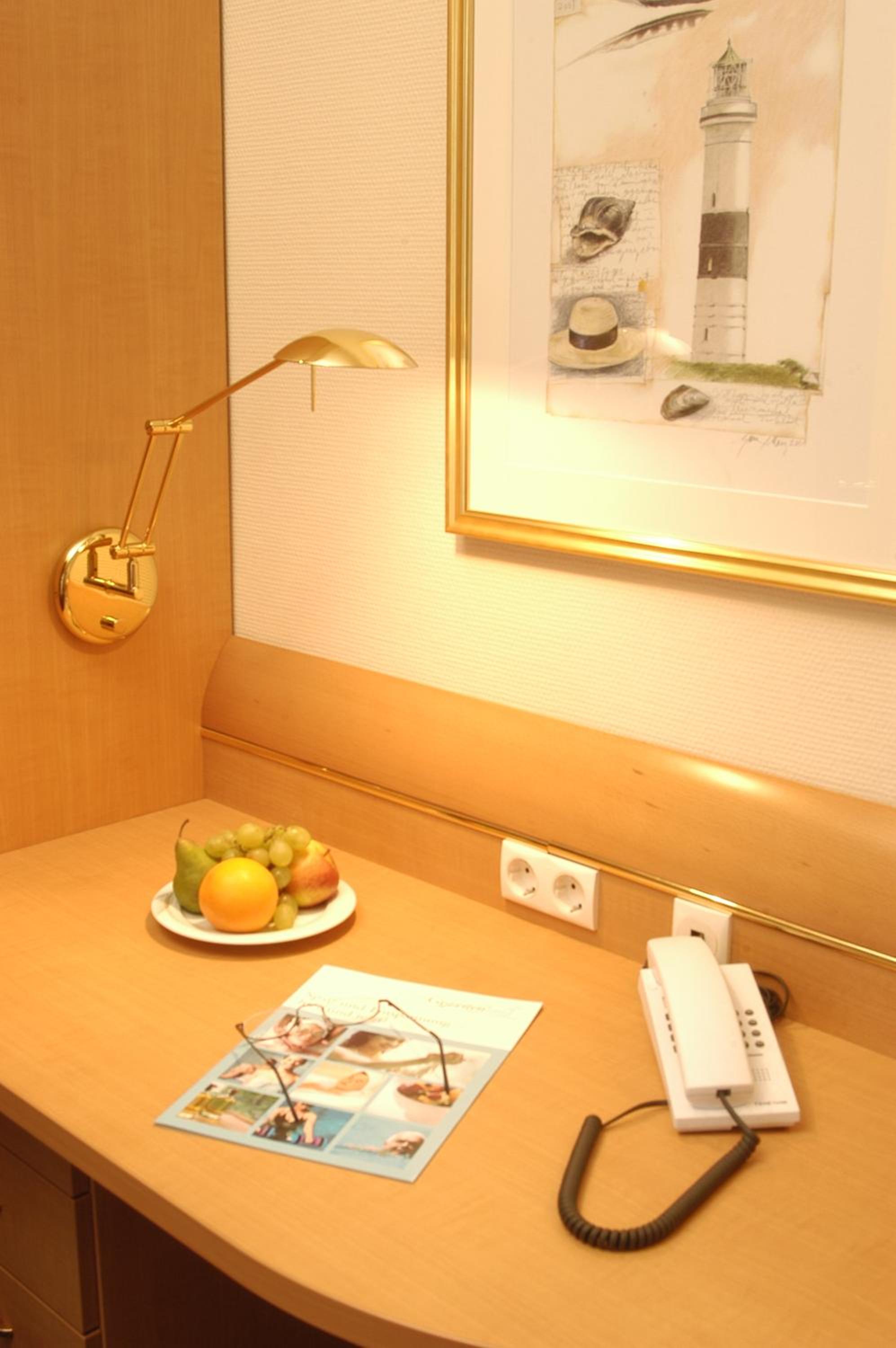 Single Room photo 3