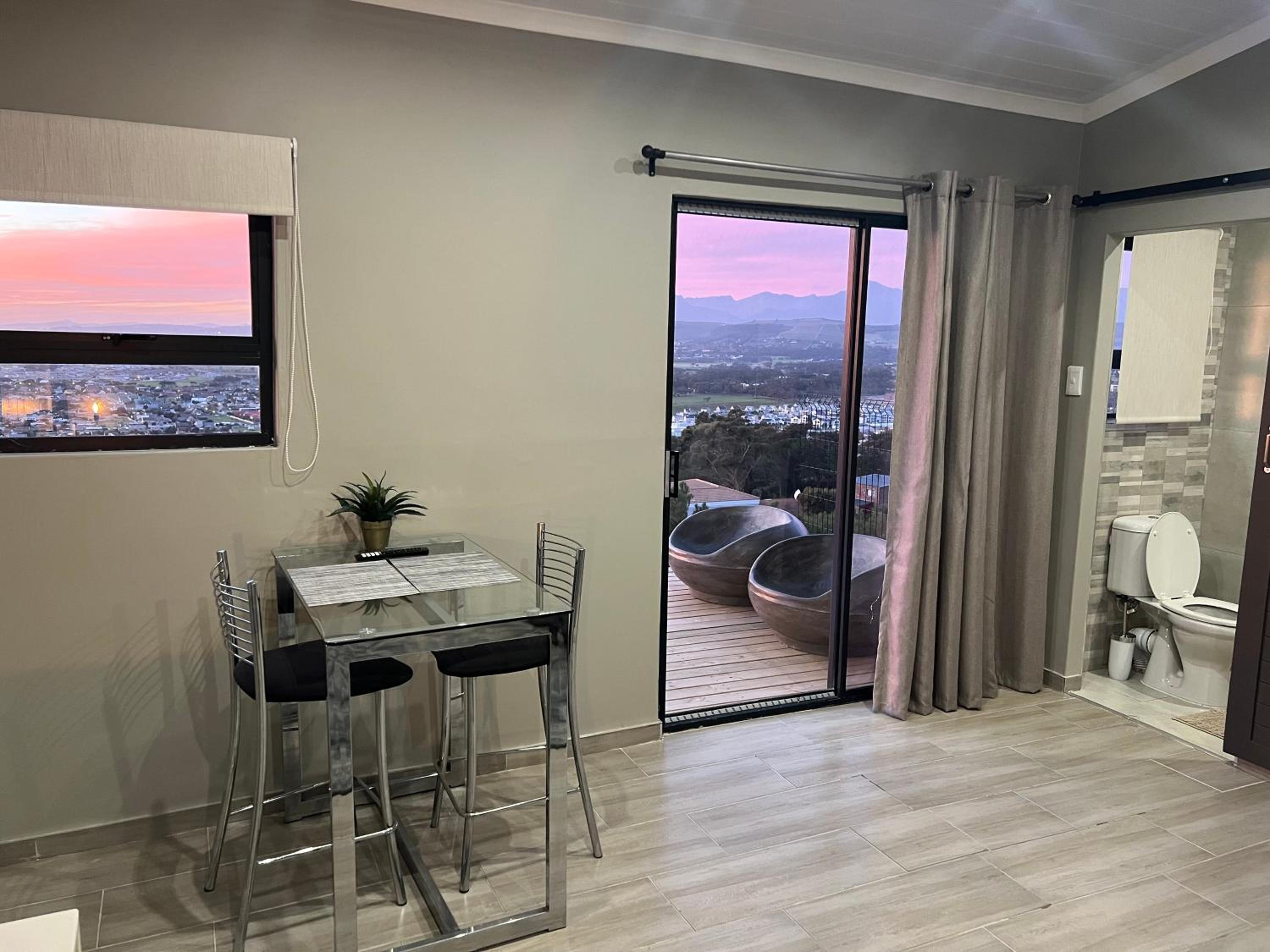 Studio with Sea View - Photo 11