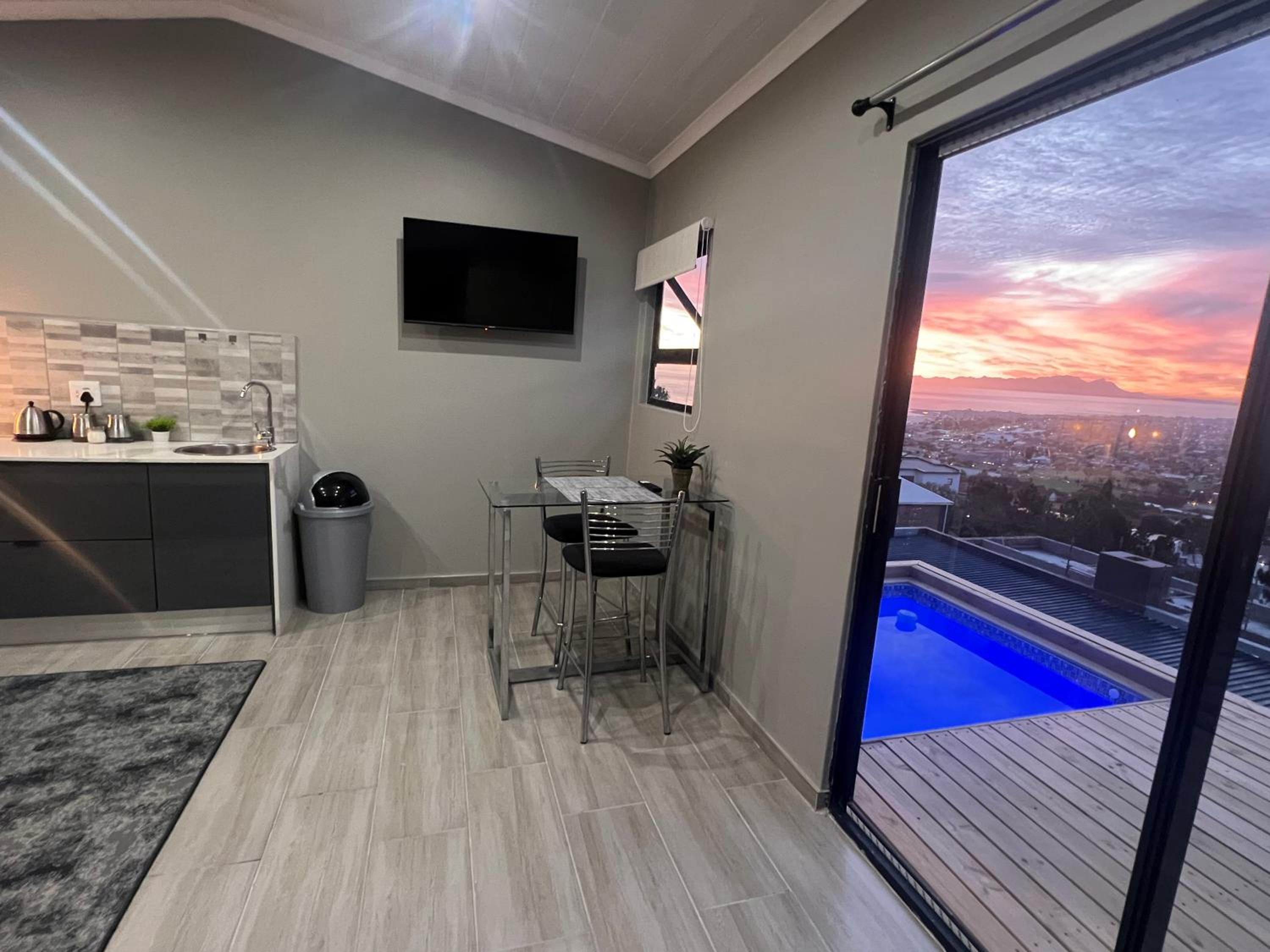 Studio with Sea View - Photo 14