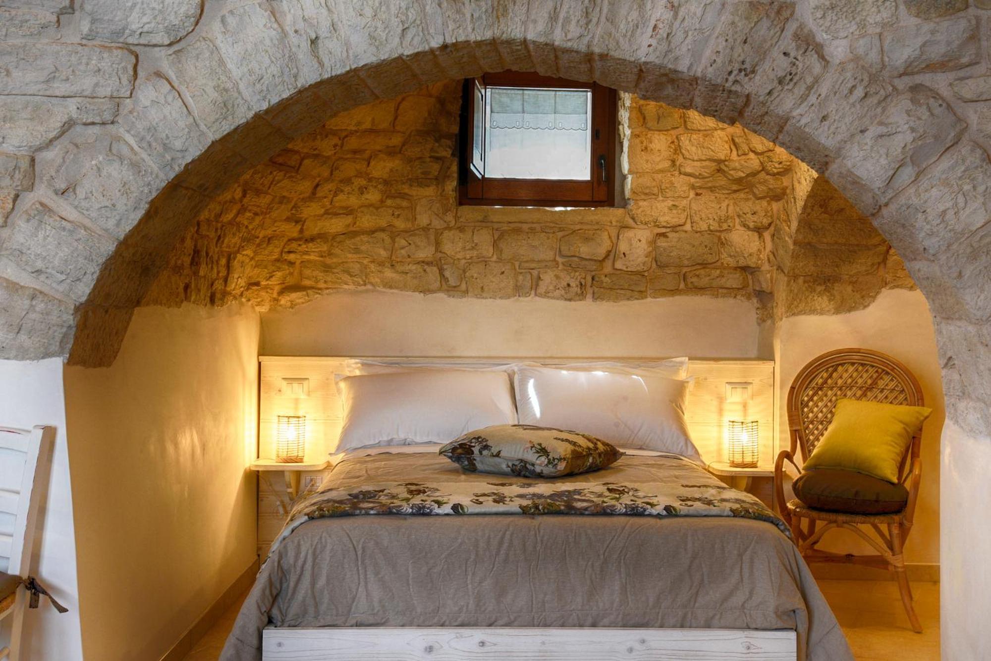 One-Bedroom House photo 1
