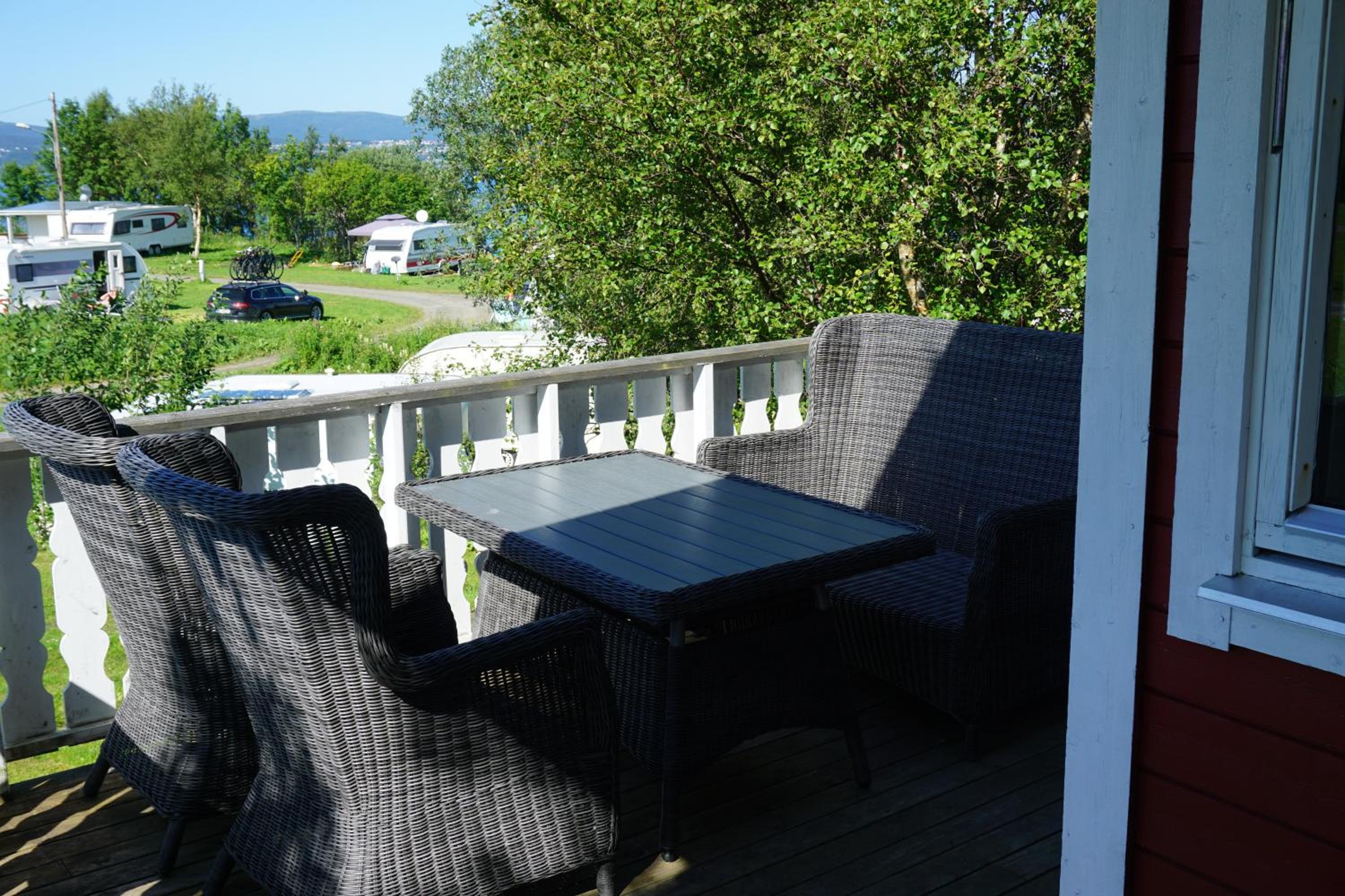 Two-Bedroom Cottage - Photo 15