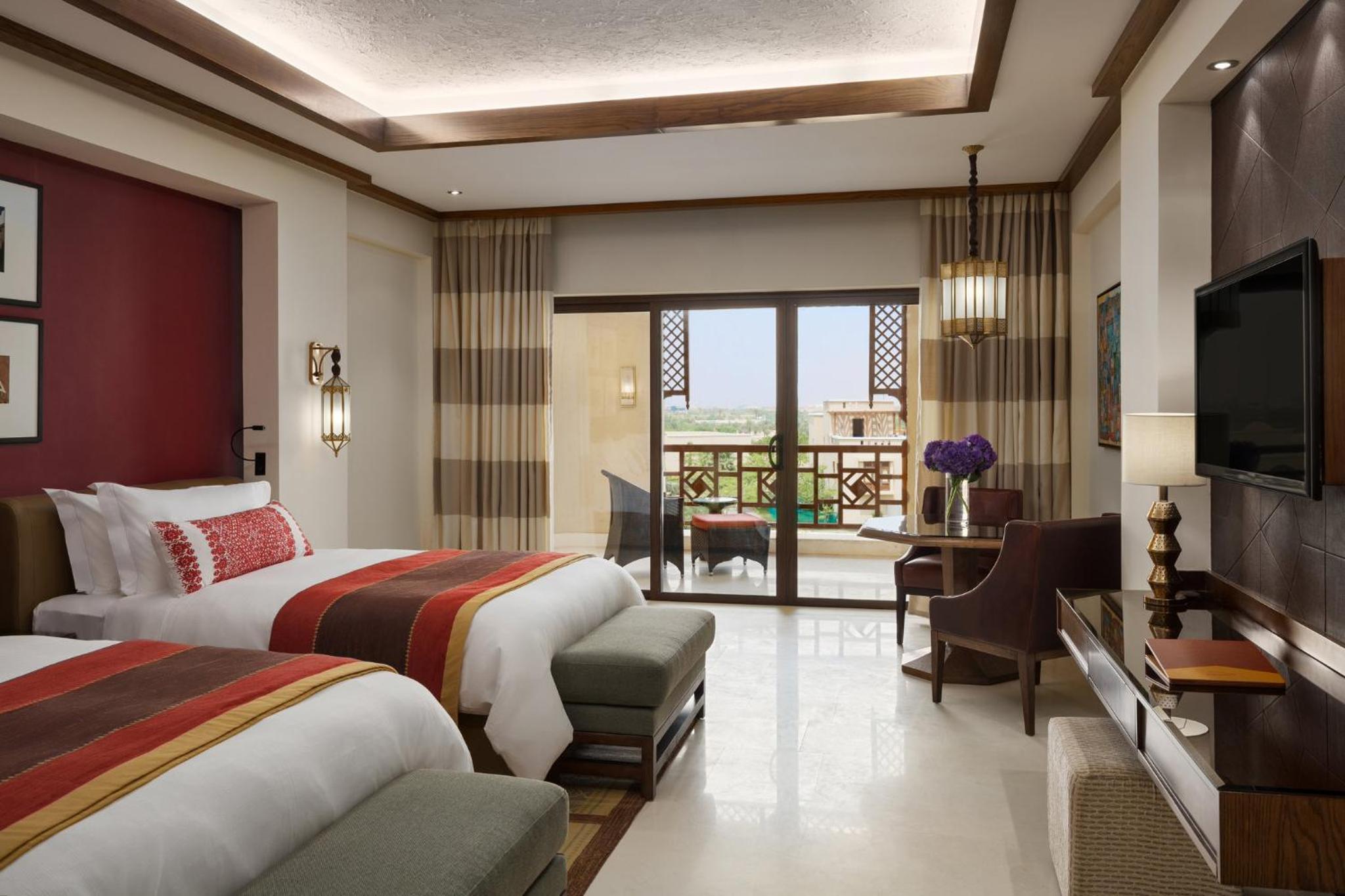 Three-Bedroom Villa - Photo 7