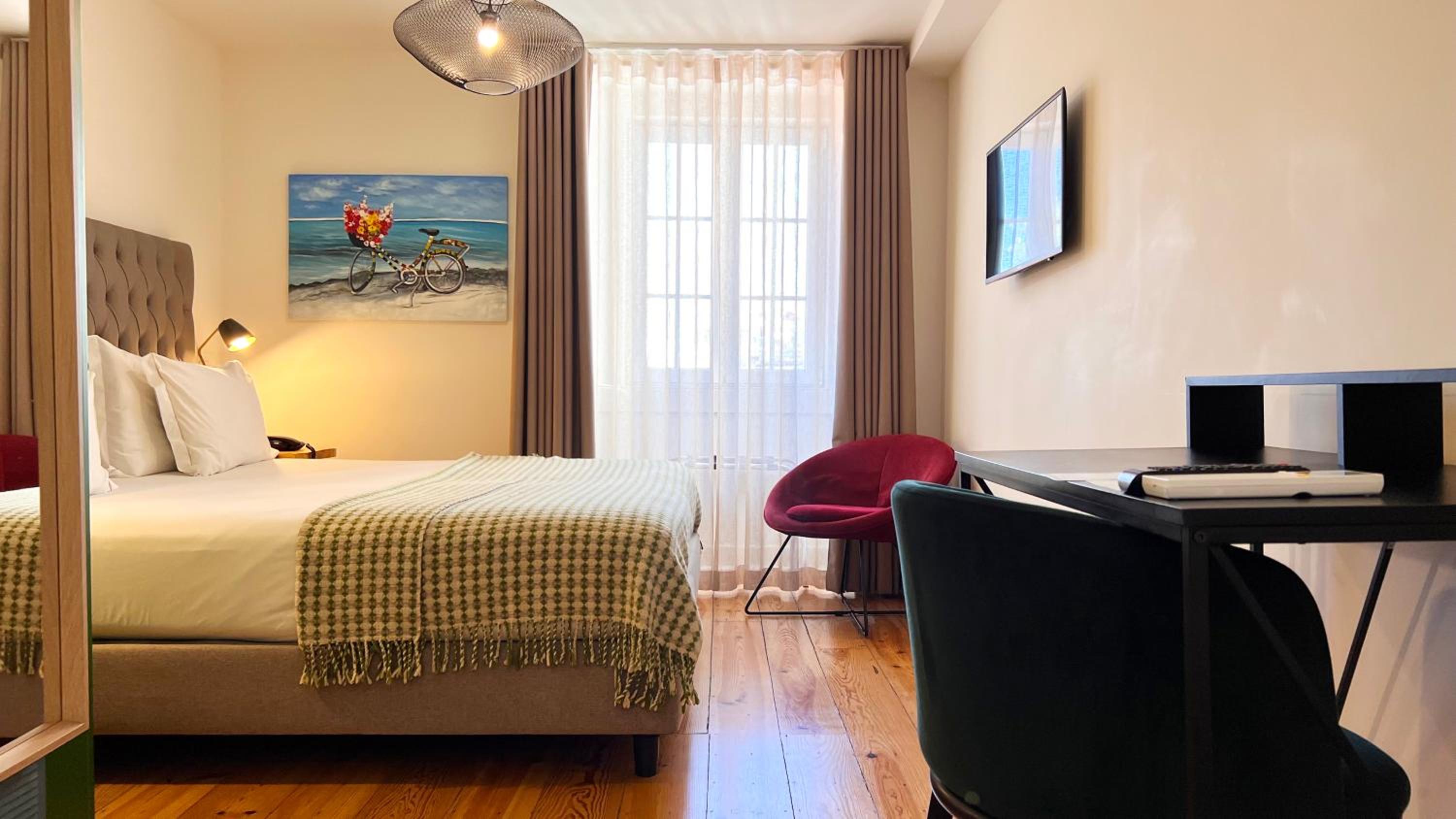 Double Room - Photo 7
