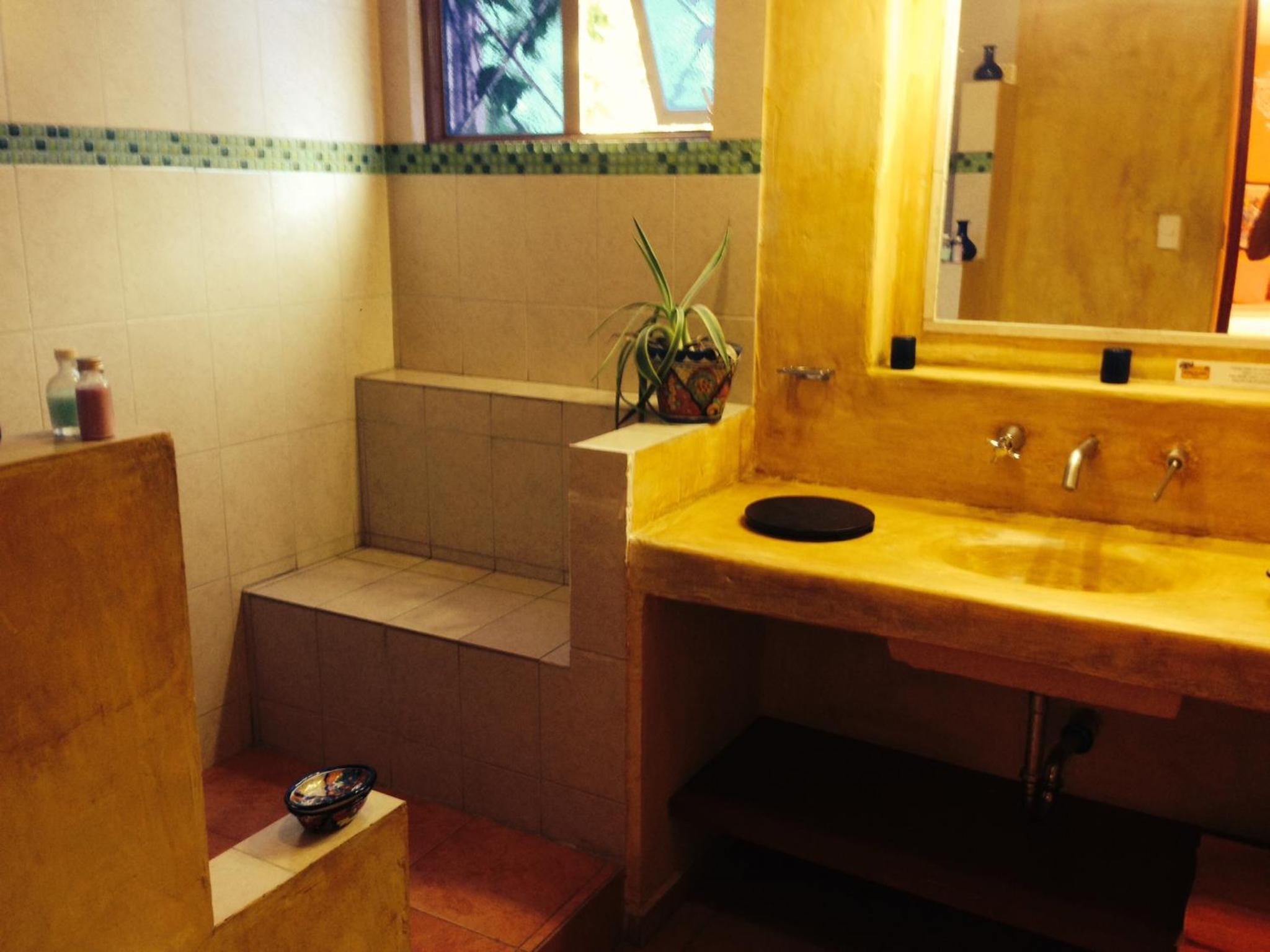 Double Room with Private Bathroom photo 3