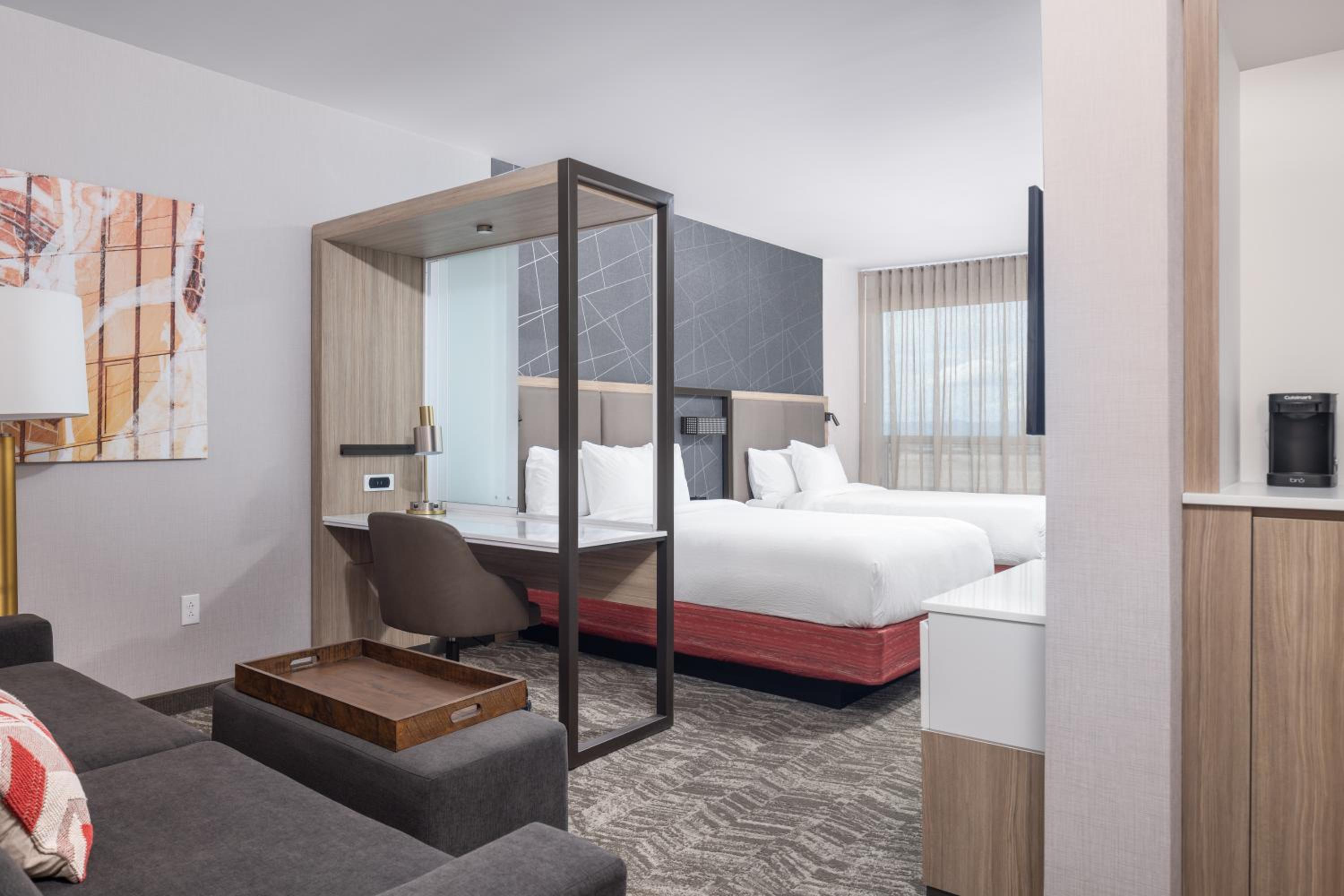 Suite with Two Queen Trundle Beds  - Photo 1