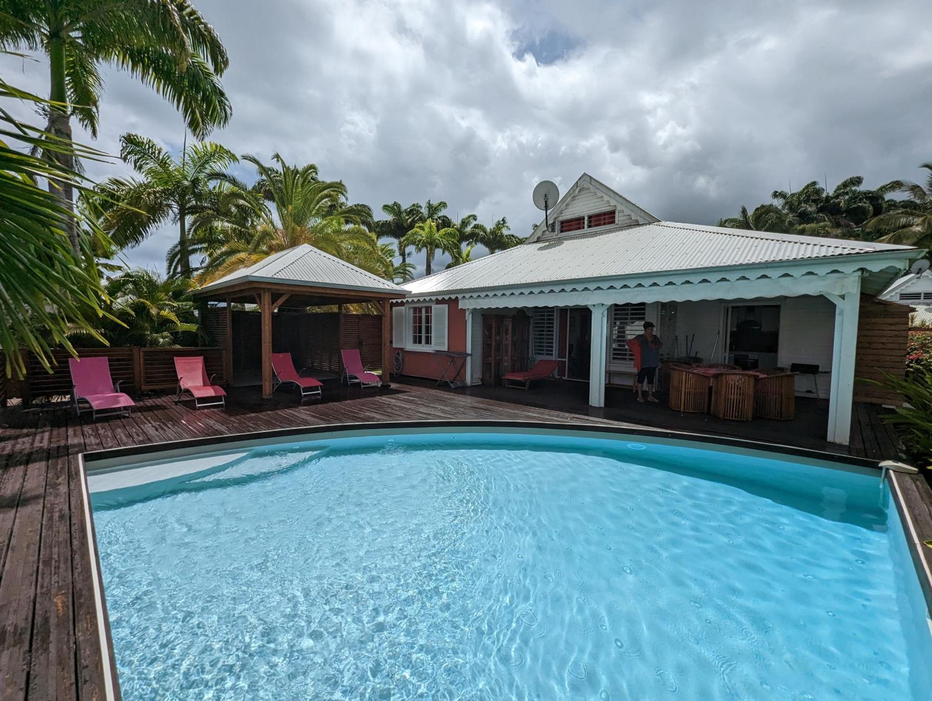 Villa photo 1