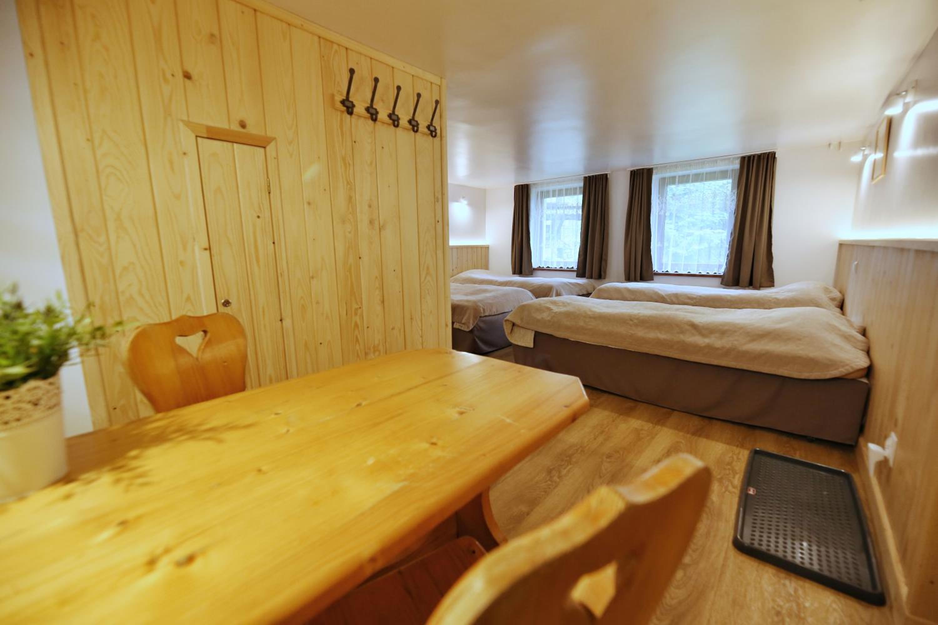 Standard Quadruple Room - Photo 3