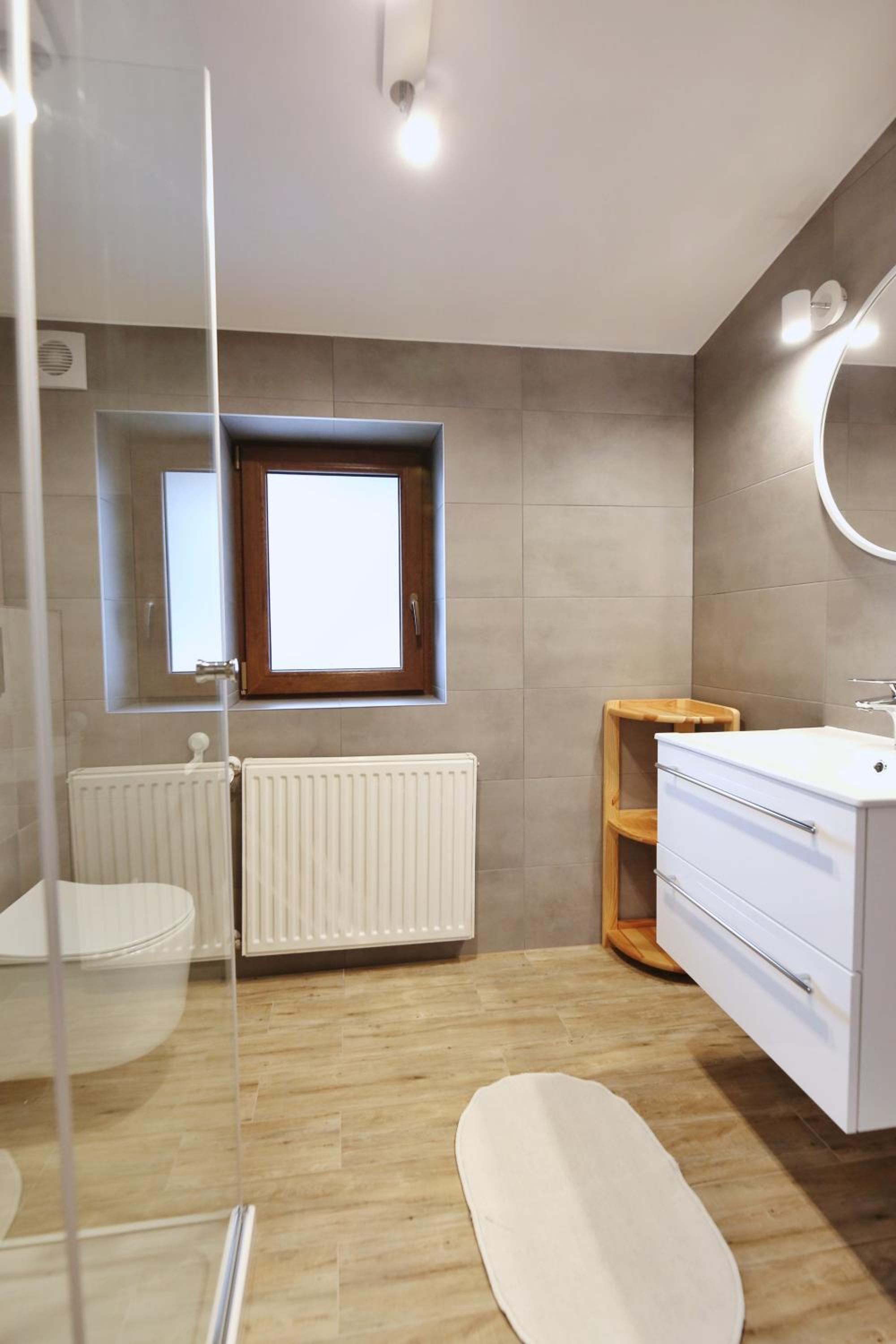 Triple Room with Bathroom - Photo 2