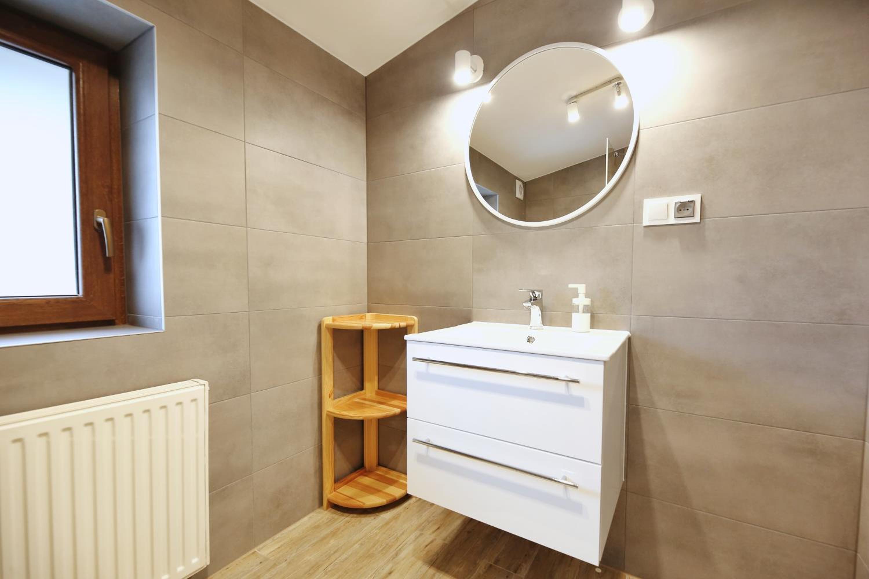 Triple Room with Bathroom - Photo 4