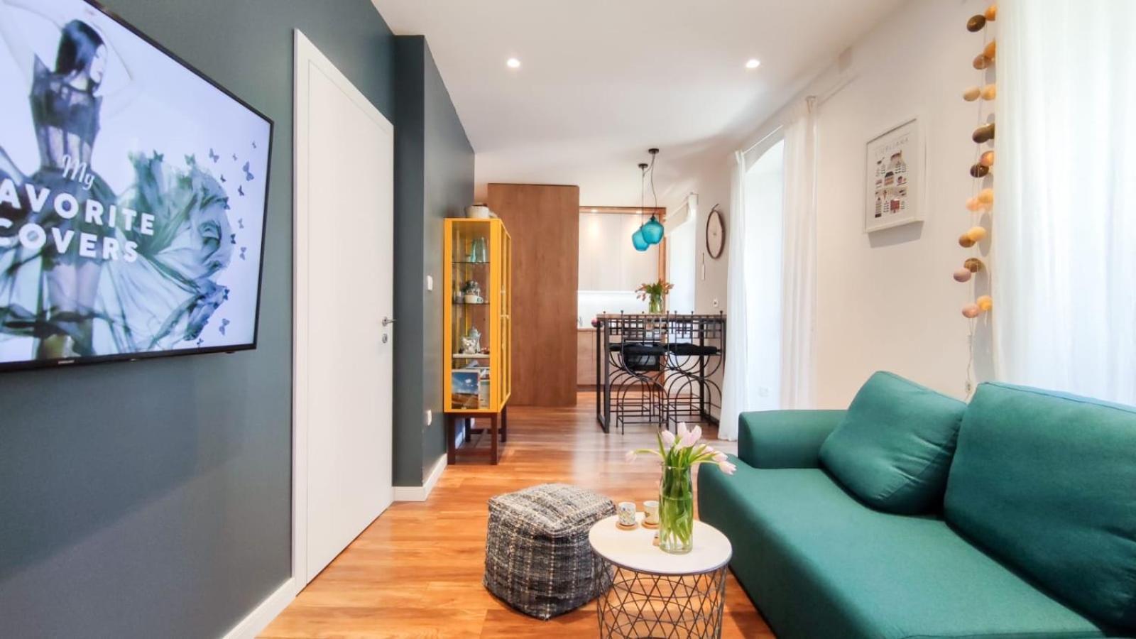 Apartment photo 1