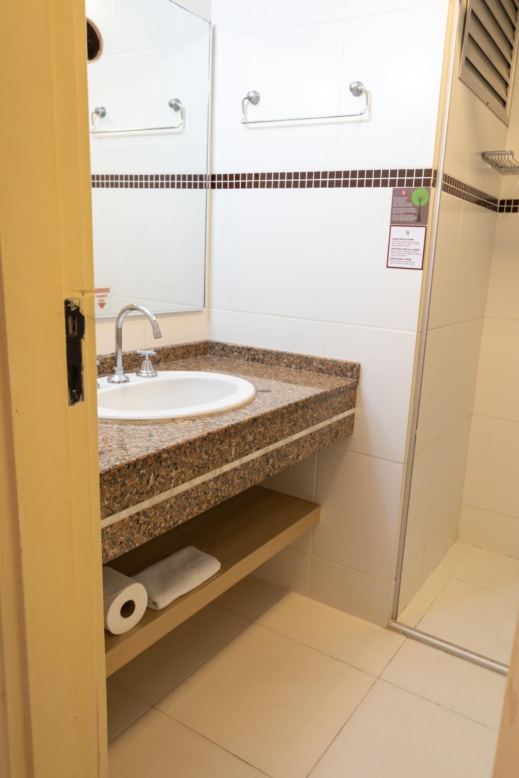 Executive Double Room - Photo 6