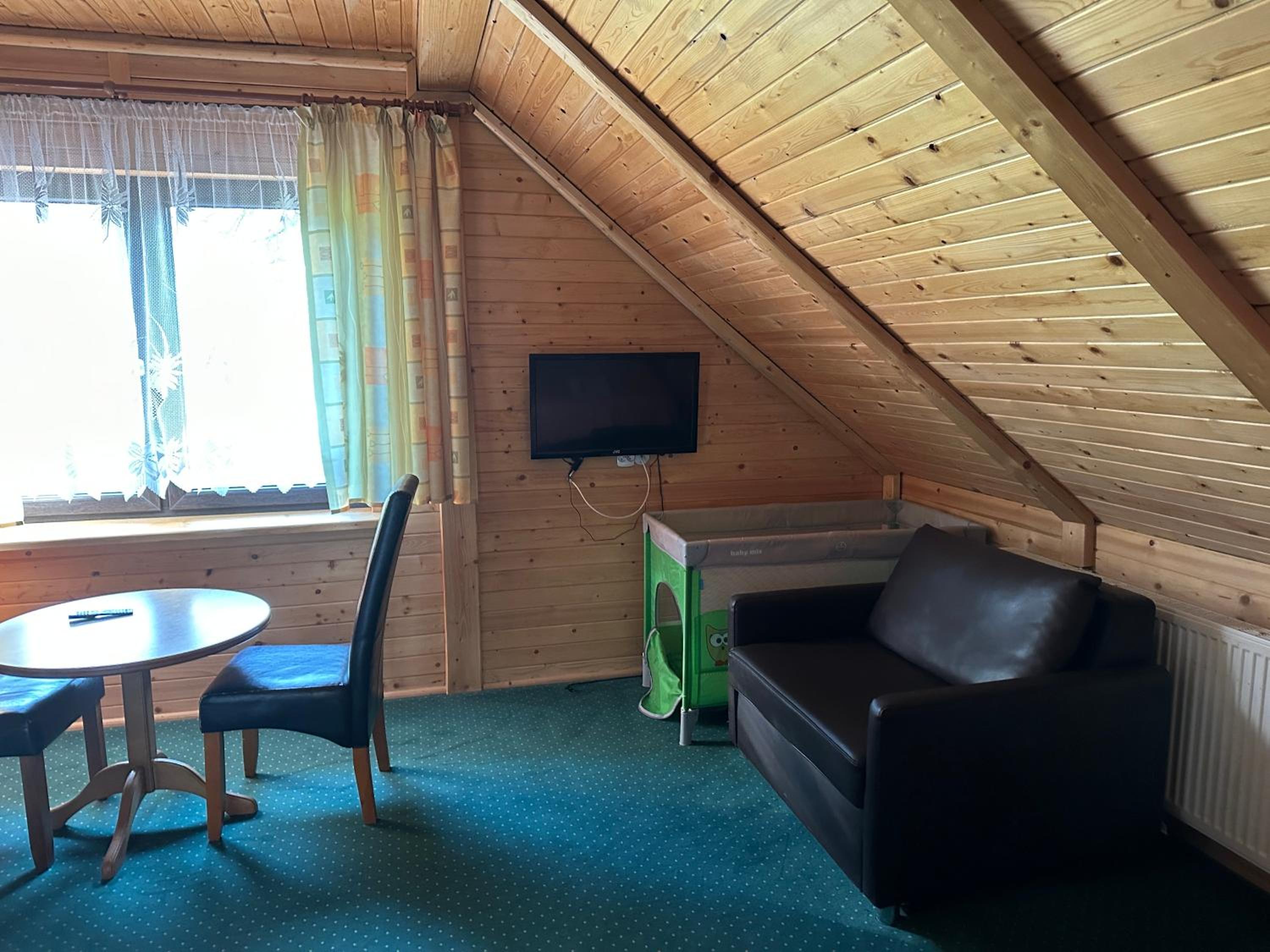 Triple Room photo 2