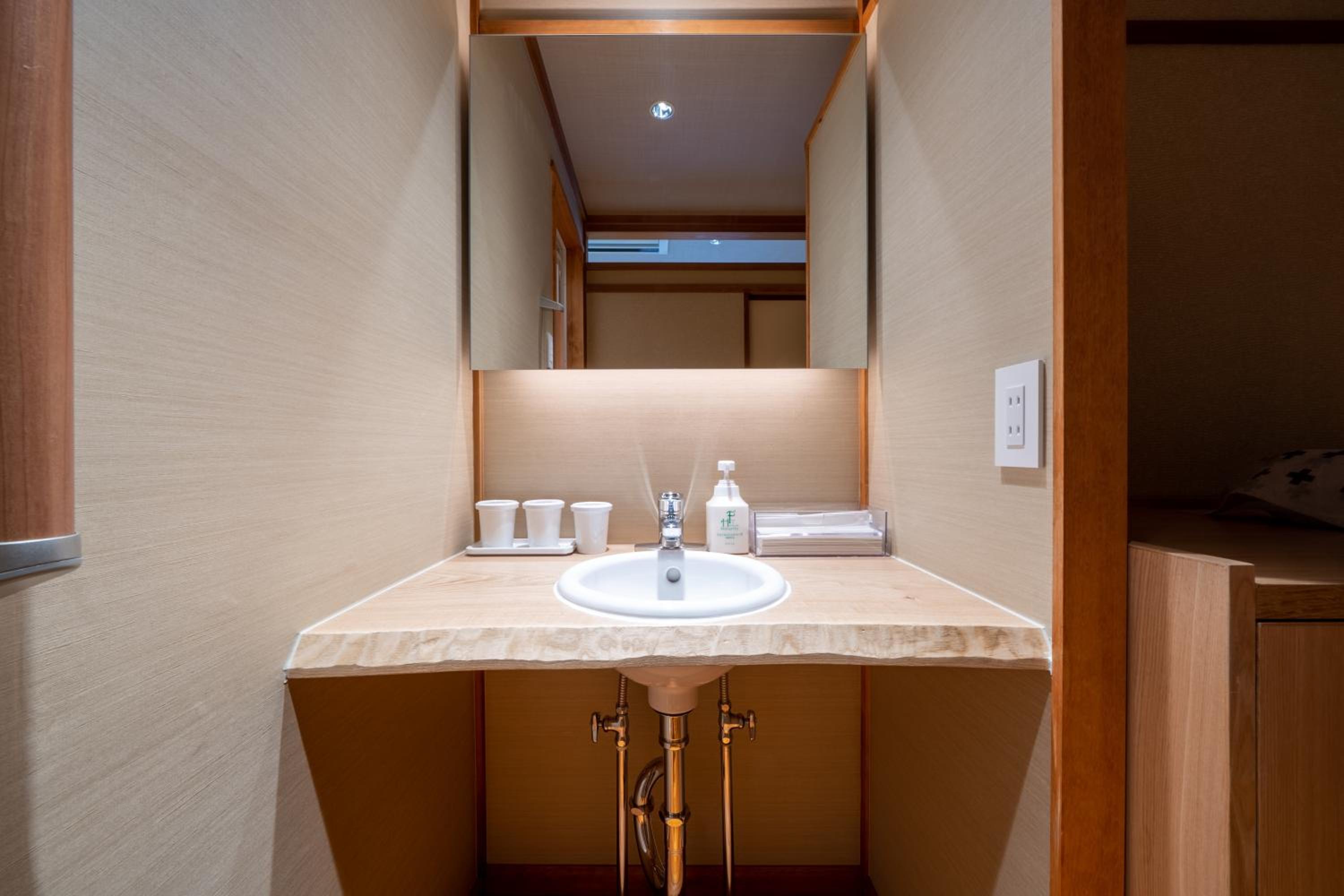 Japanese-Style Room - Photo 5