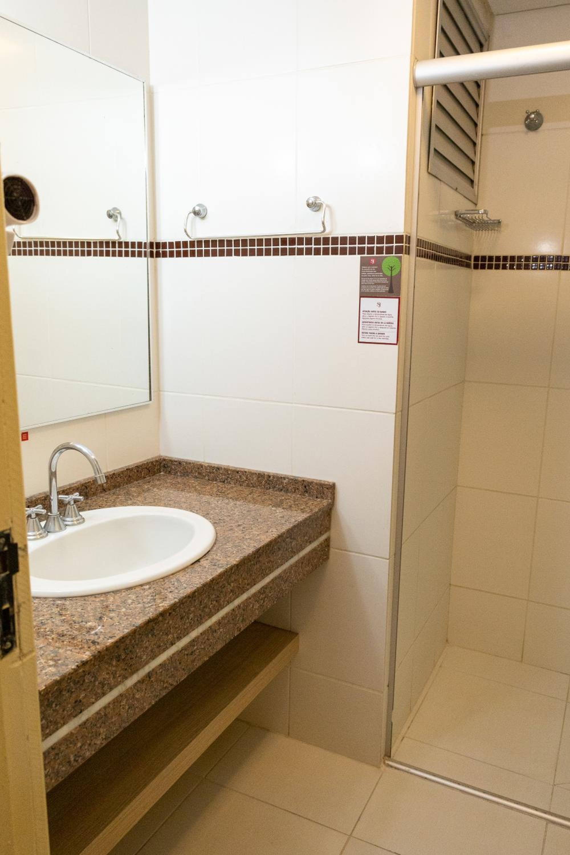 Executive Triple Room - Photo 5