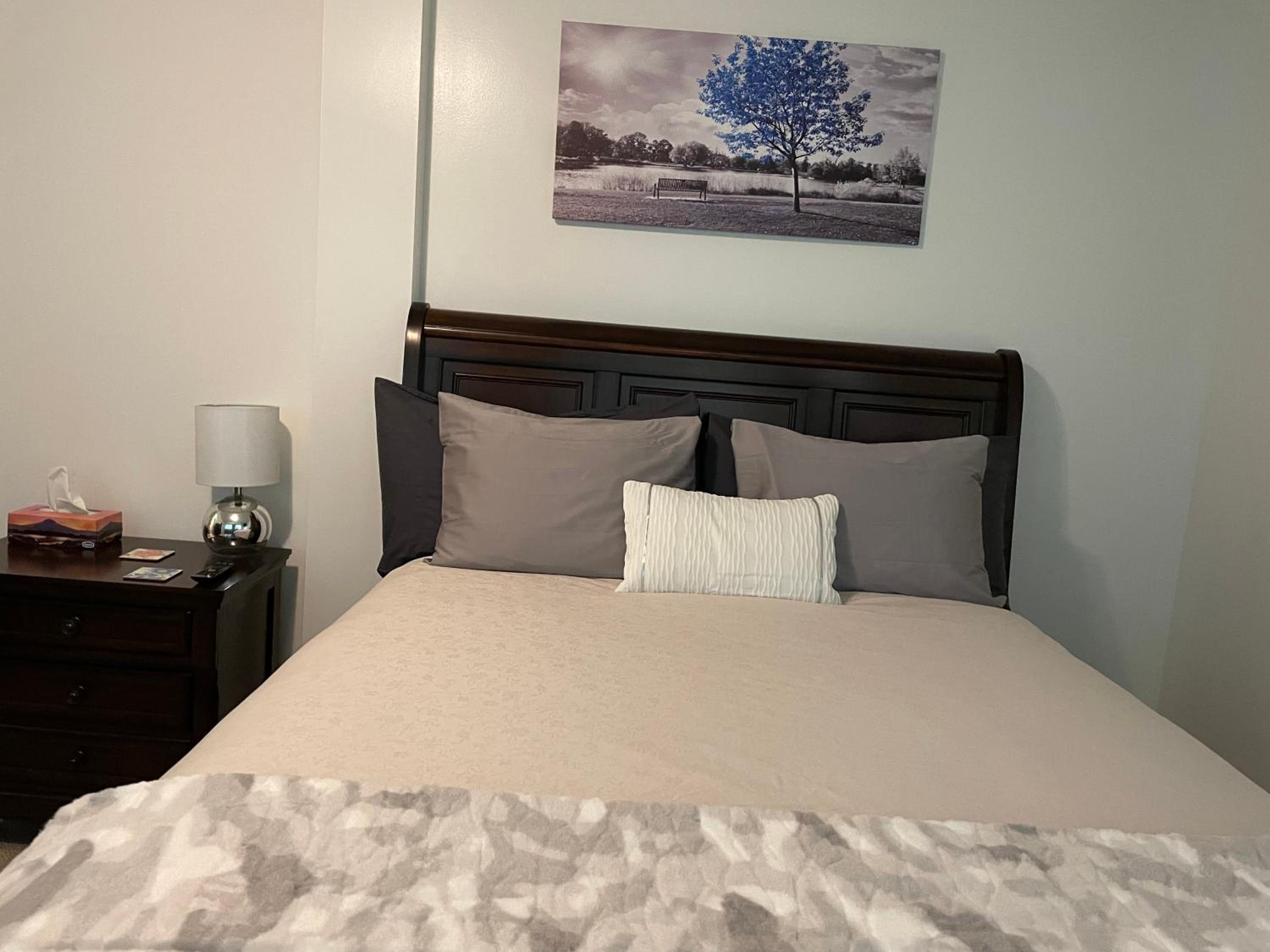 Two-Bedroom House photo 2