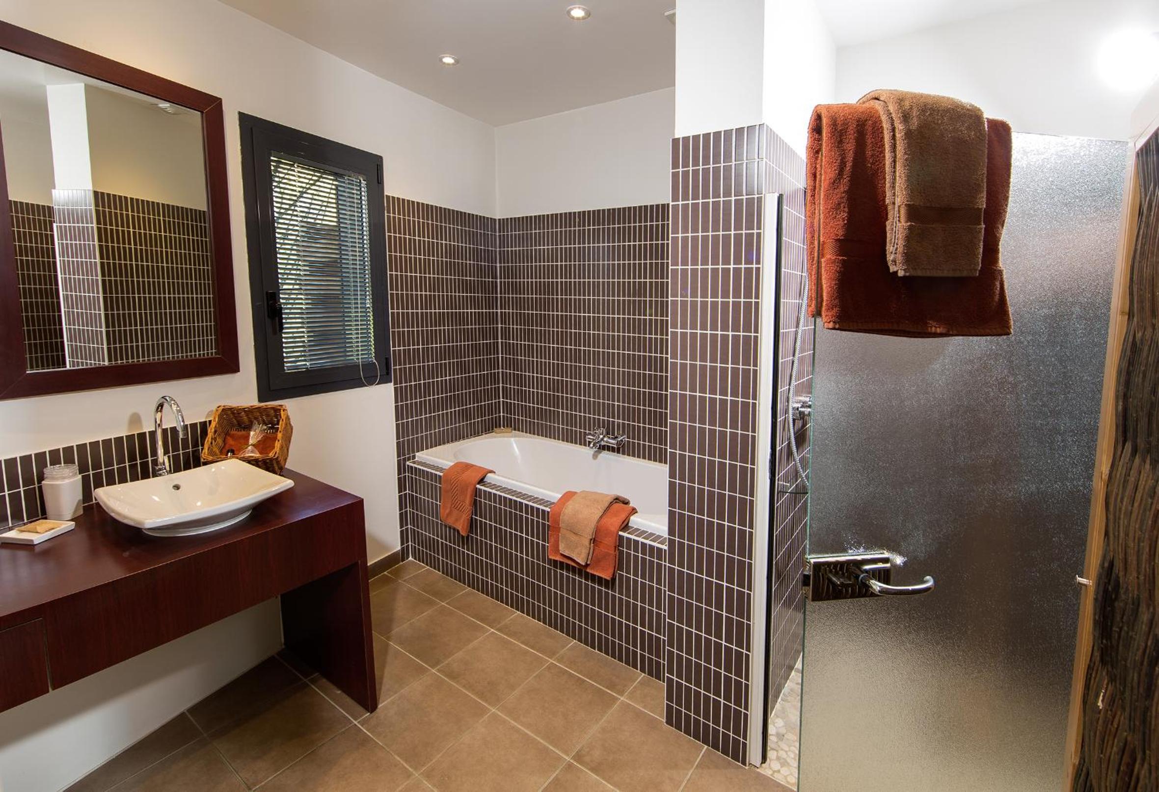 Triple Room with Terrace photo 3