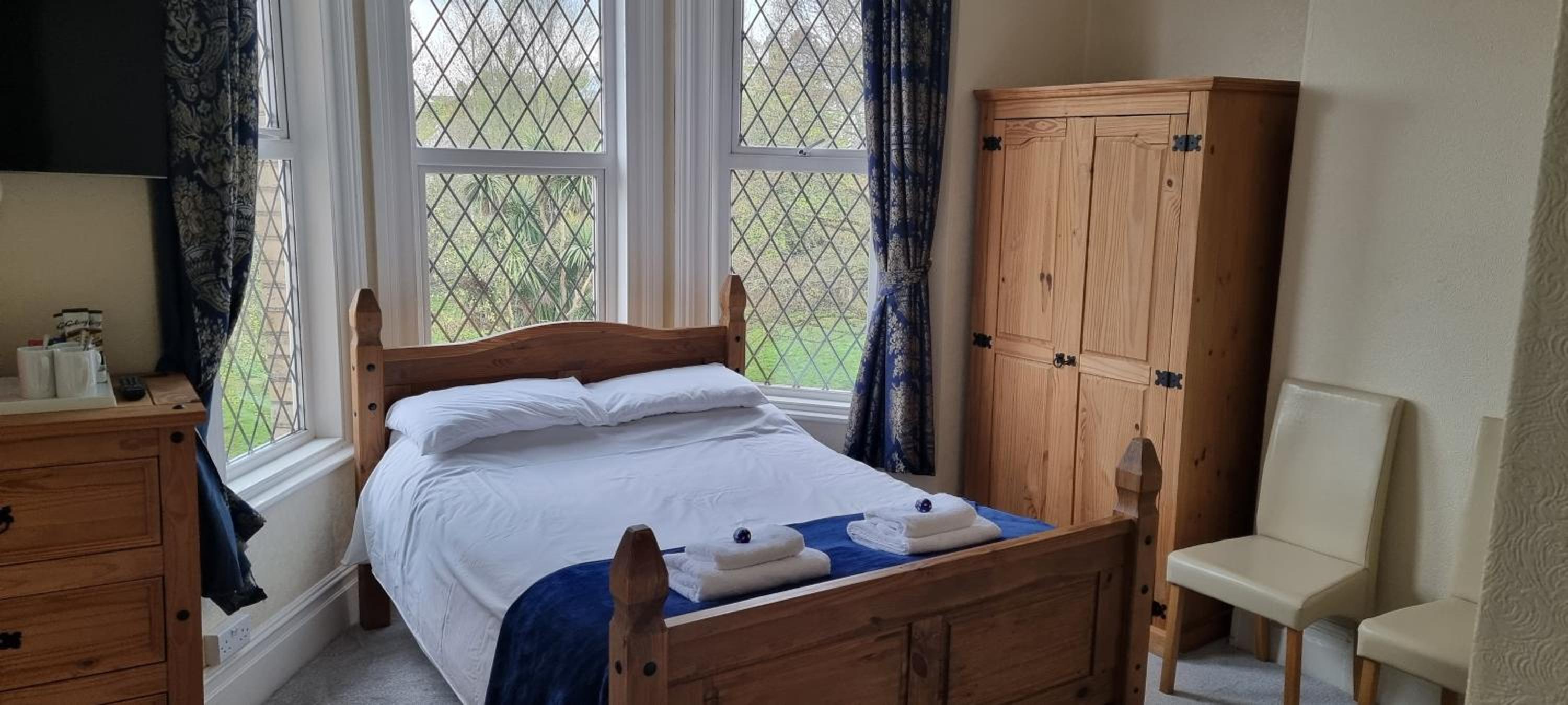 Deluxe Triple Room with Sea View (No Dogs) photo 2