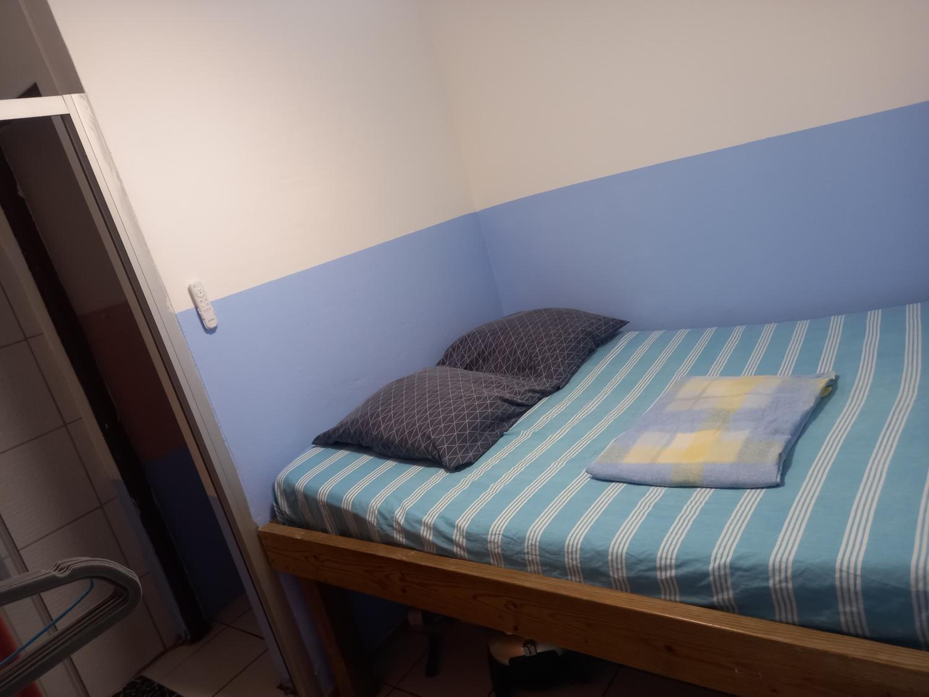 One-Bedroom Apartment - Photo 30