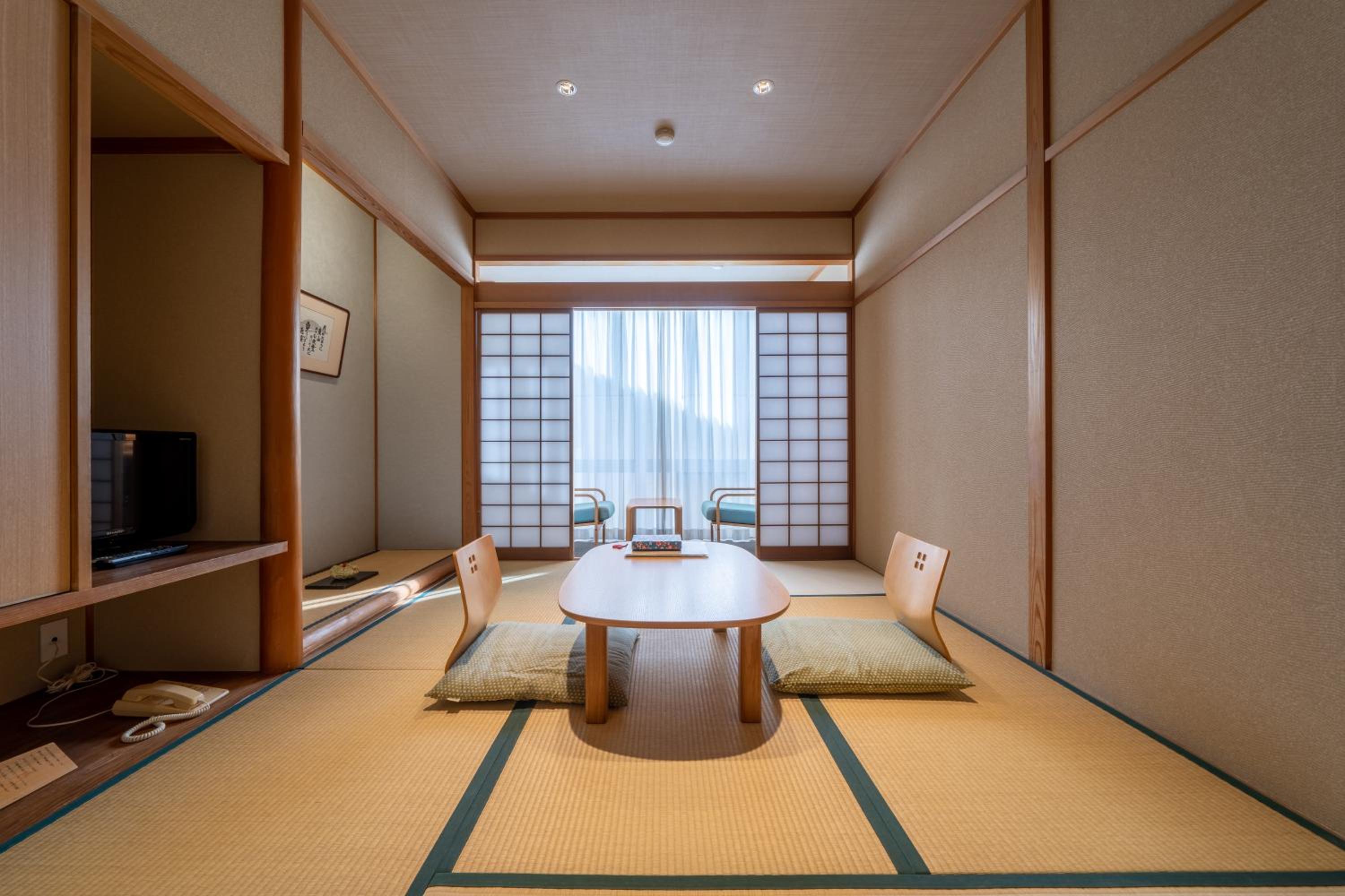 Japanese-Style Twin Room photo 1