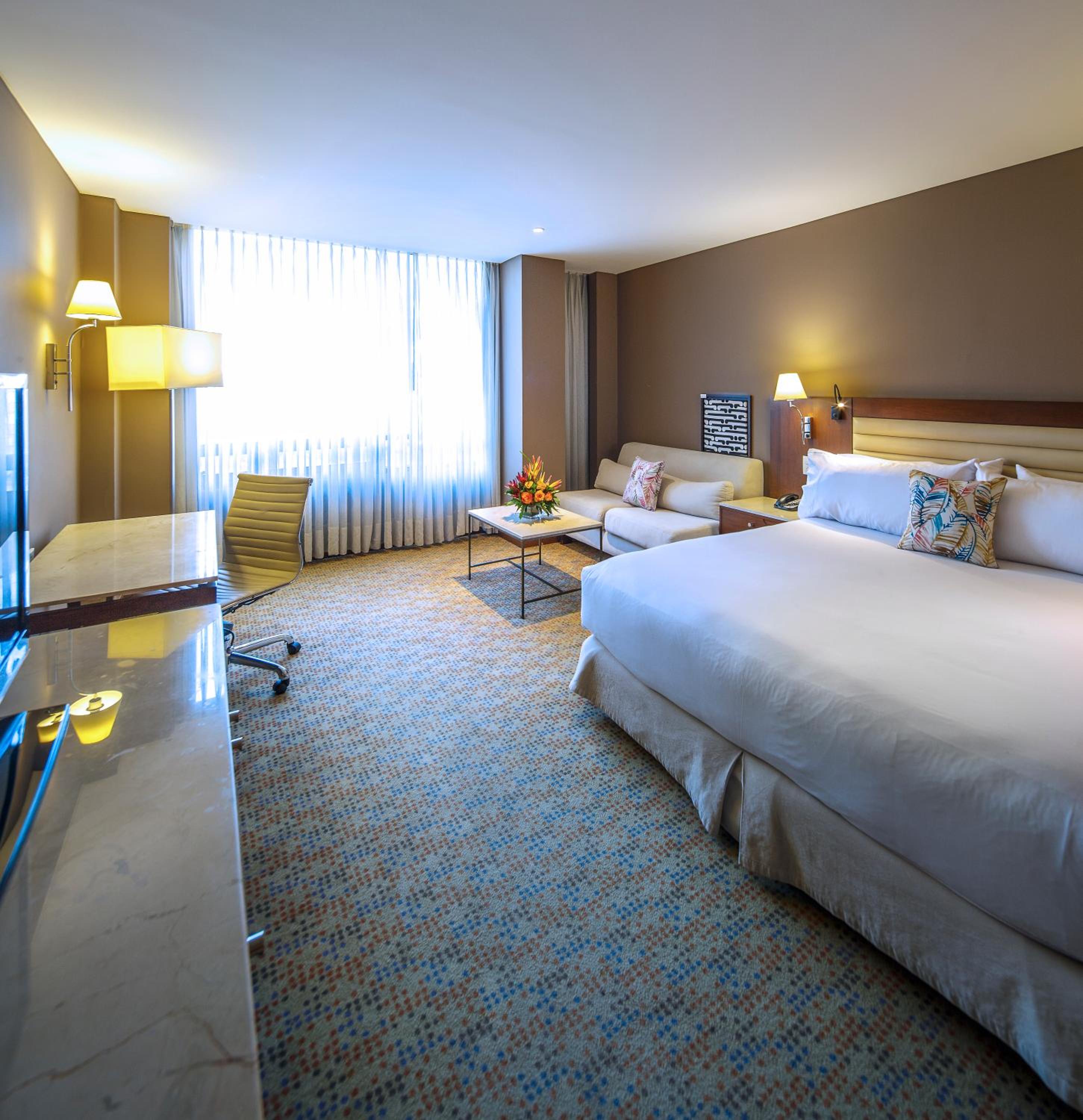 Superior King Room photo 2