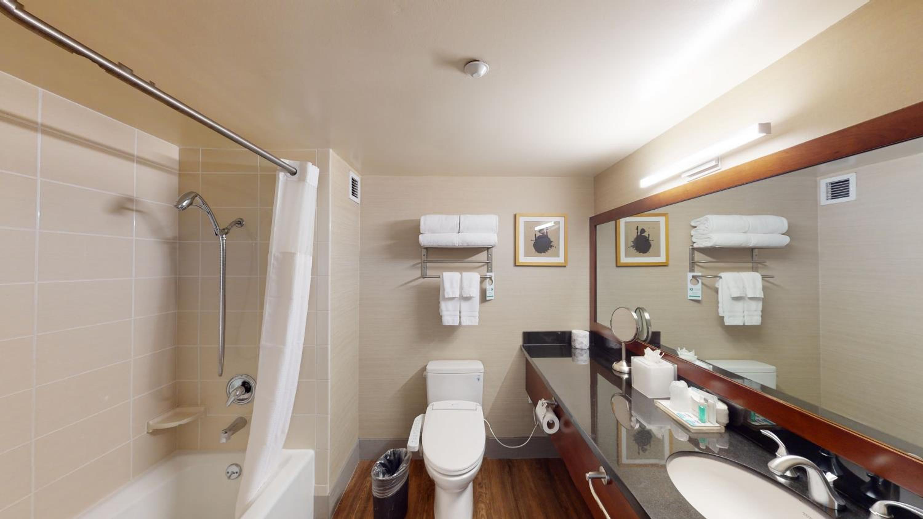 Superior Room with Two Double Beds