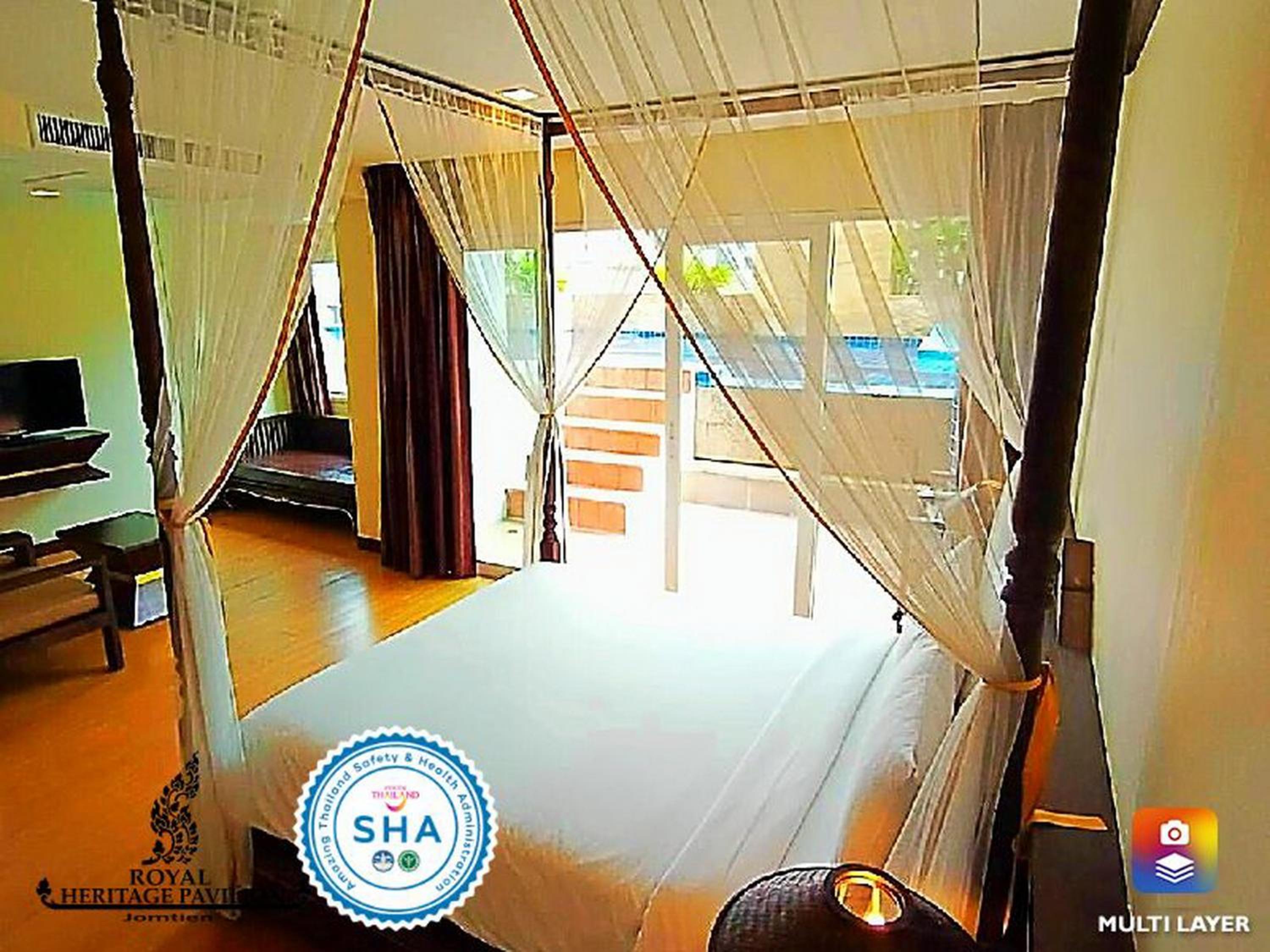 Luxury Suite with Pool Access  - Photo 10