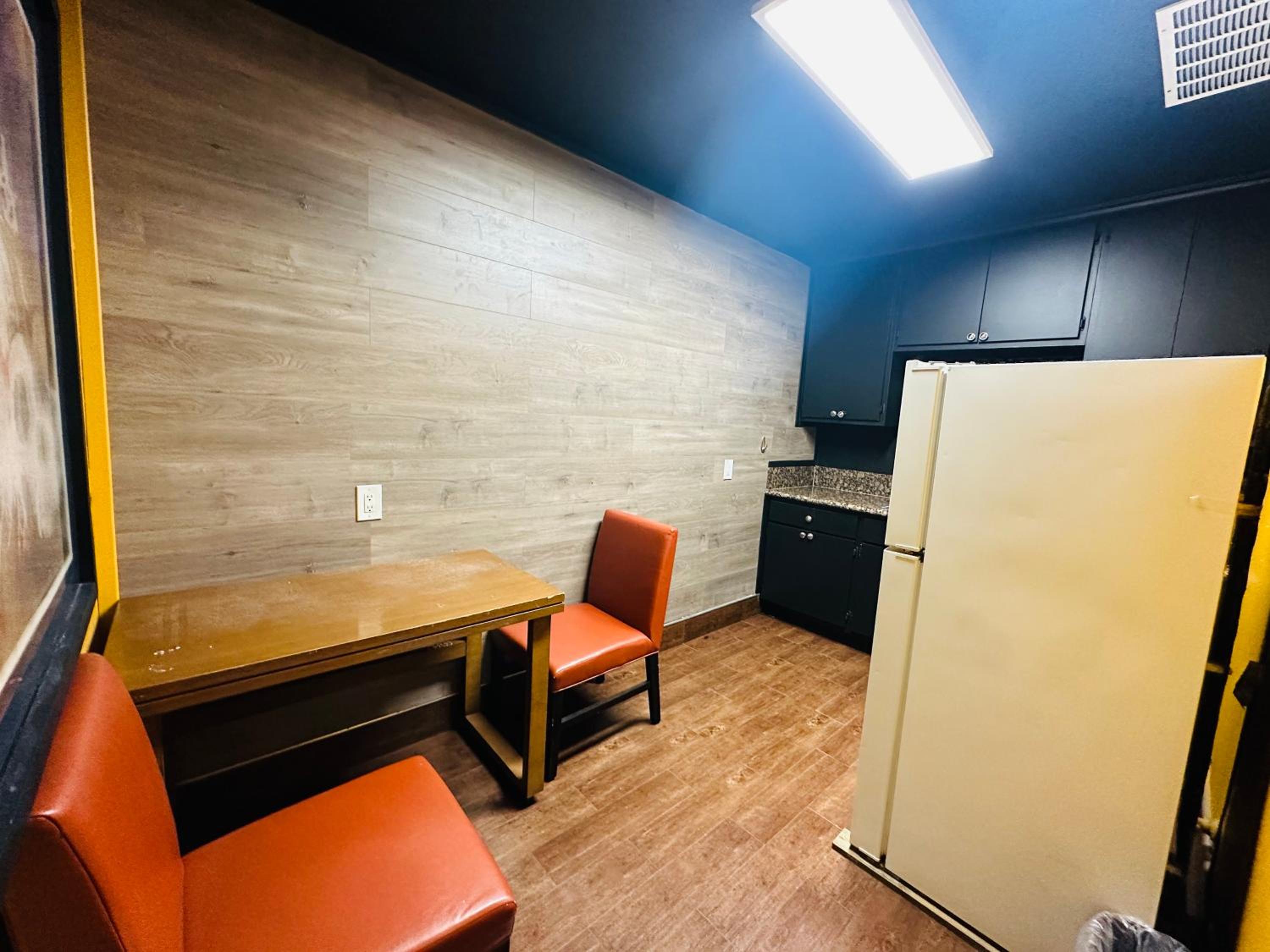King Studio - Photo 6