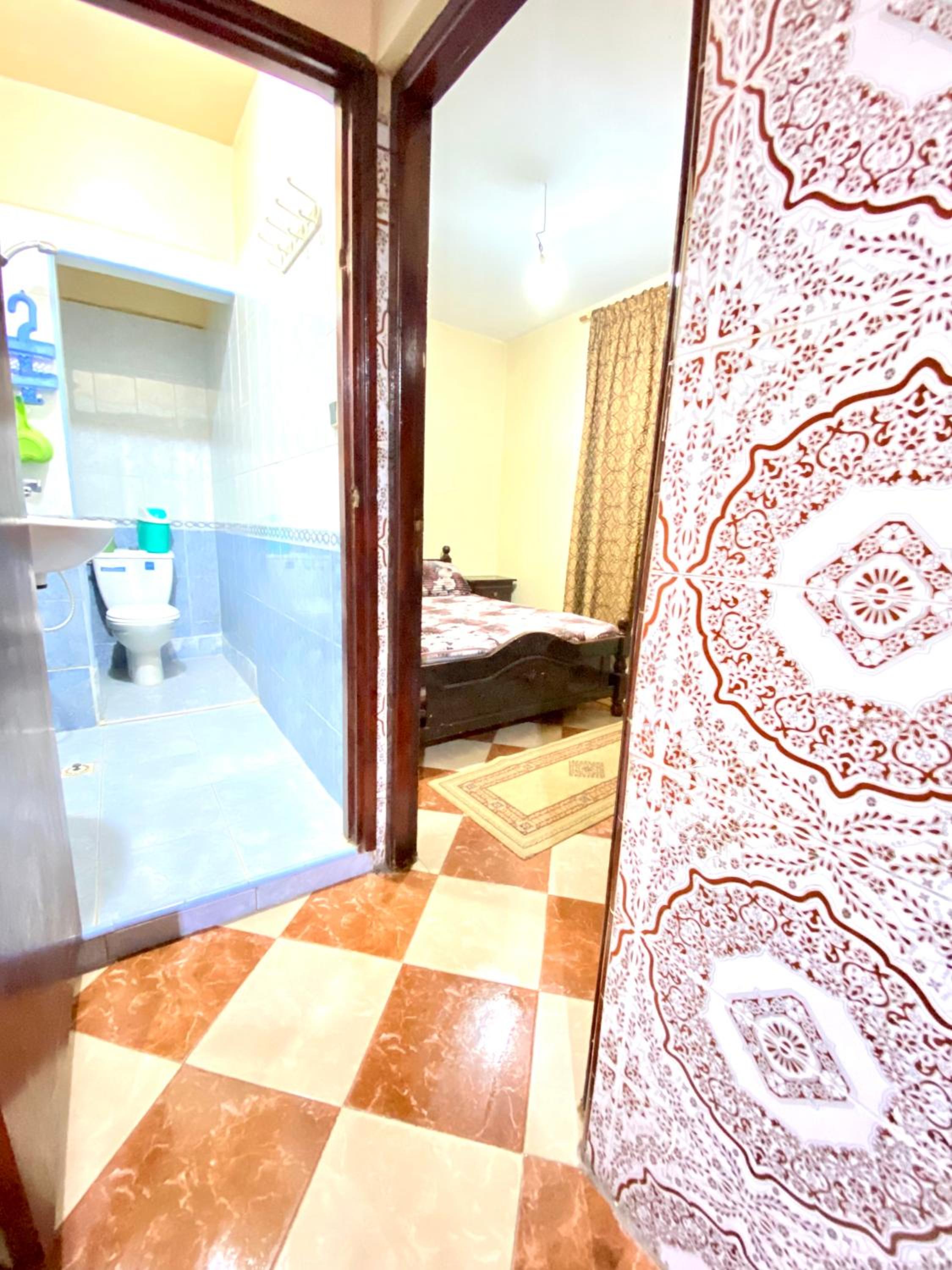 Two-Bedroom Apartment - Photo 21