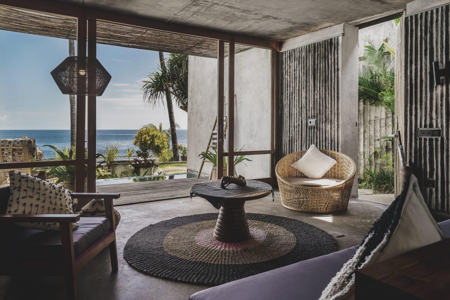 One Bedroom Pool Villa with Sea View - Photo 24