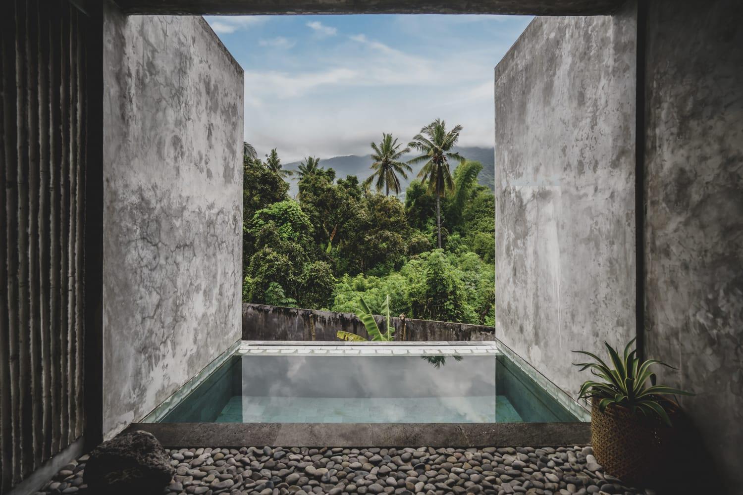 One Bedroom Pool Villa with Sea and Mountain View - Photo 3