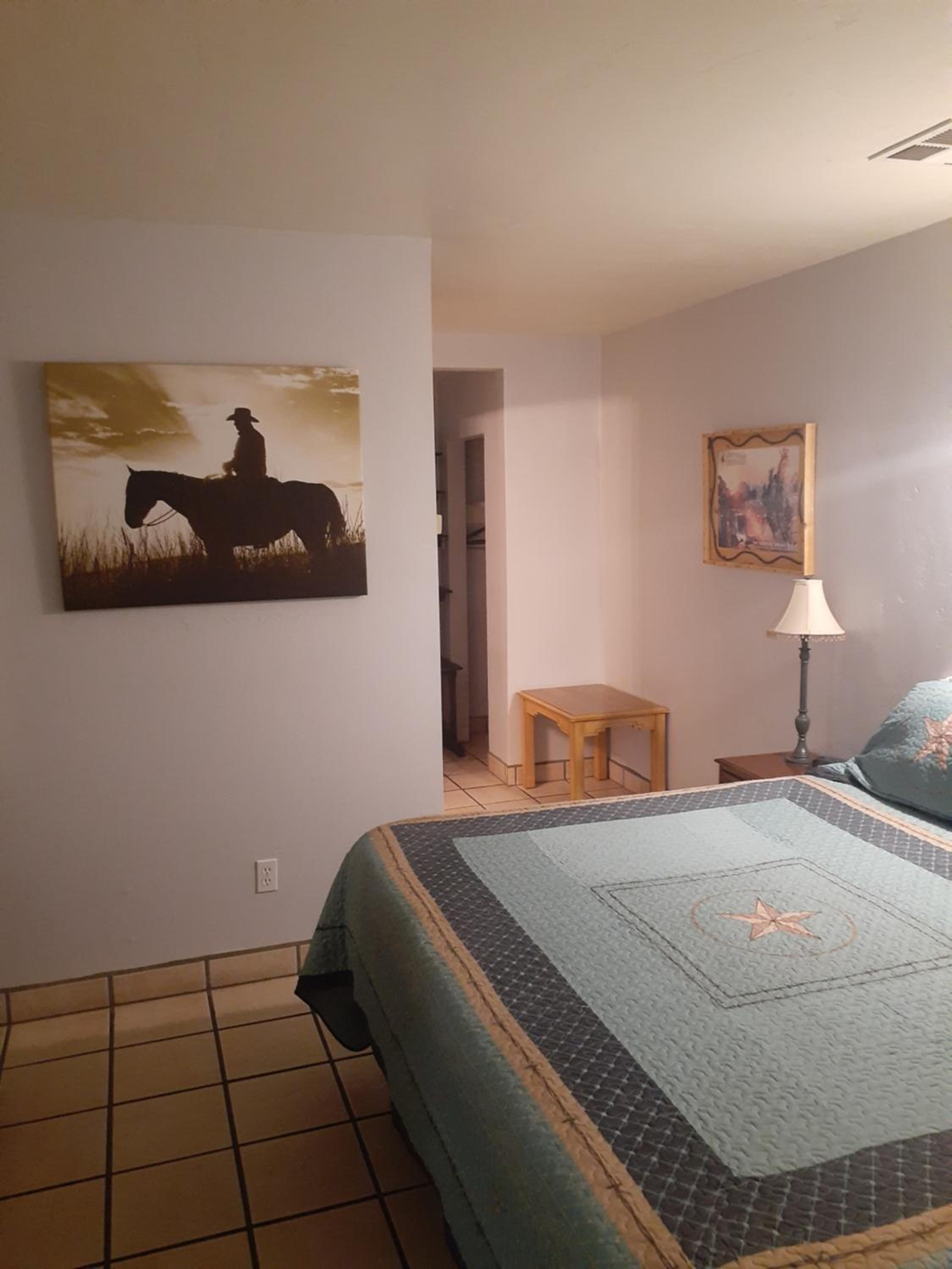 Two-Bedroom Suite photo 3
