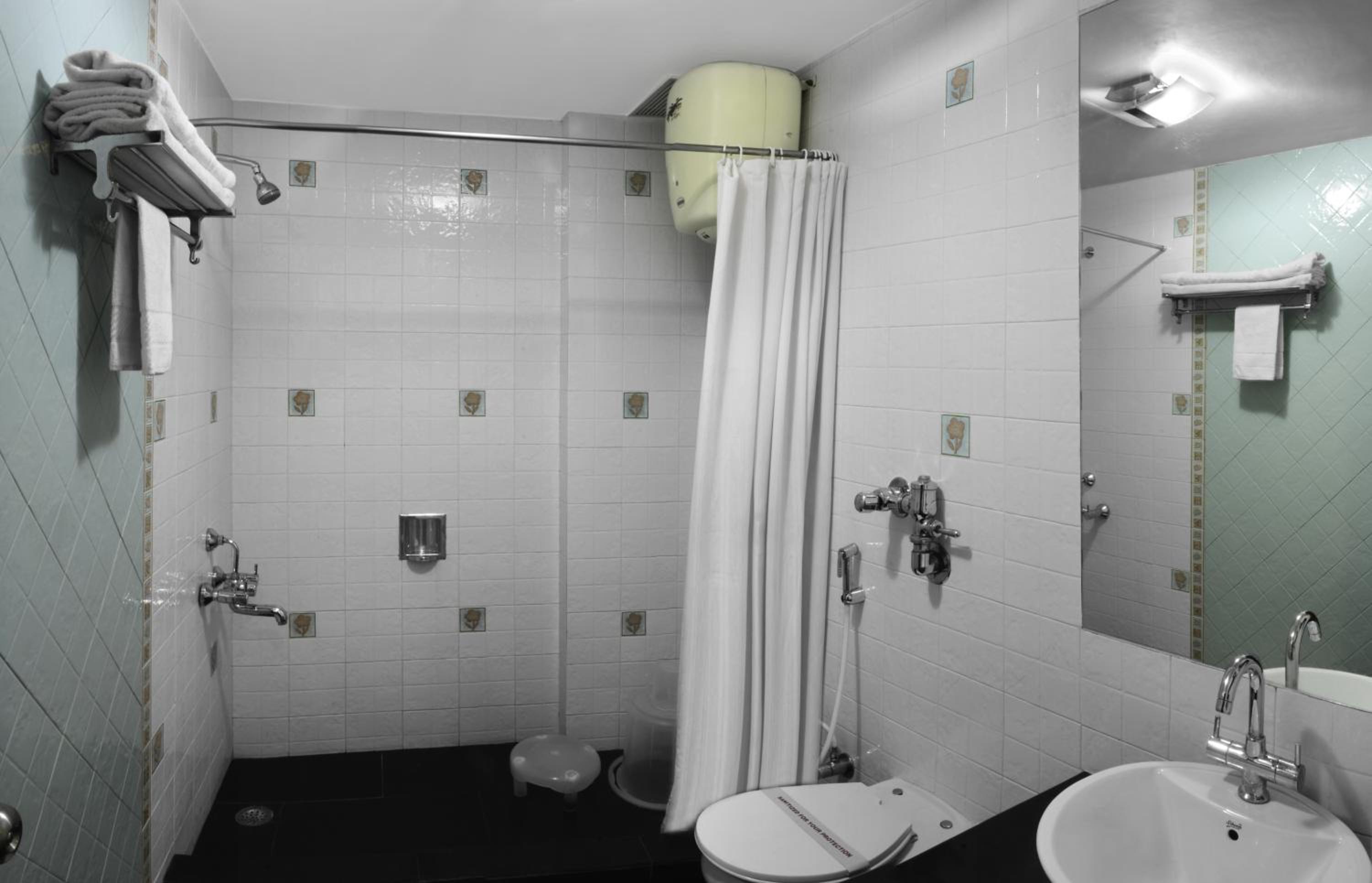 Honeymoon Special - Photo 3