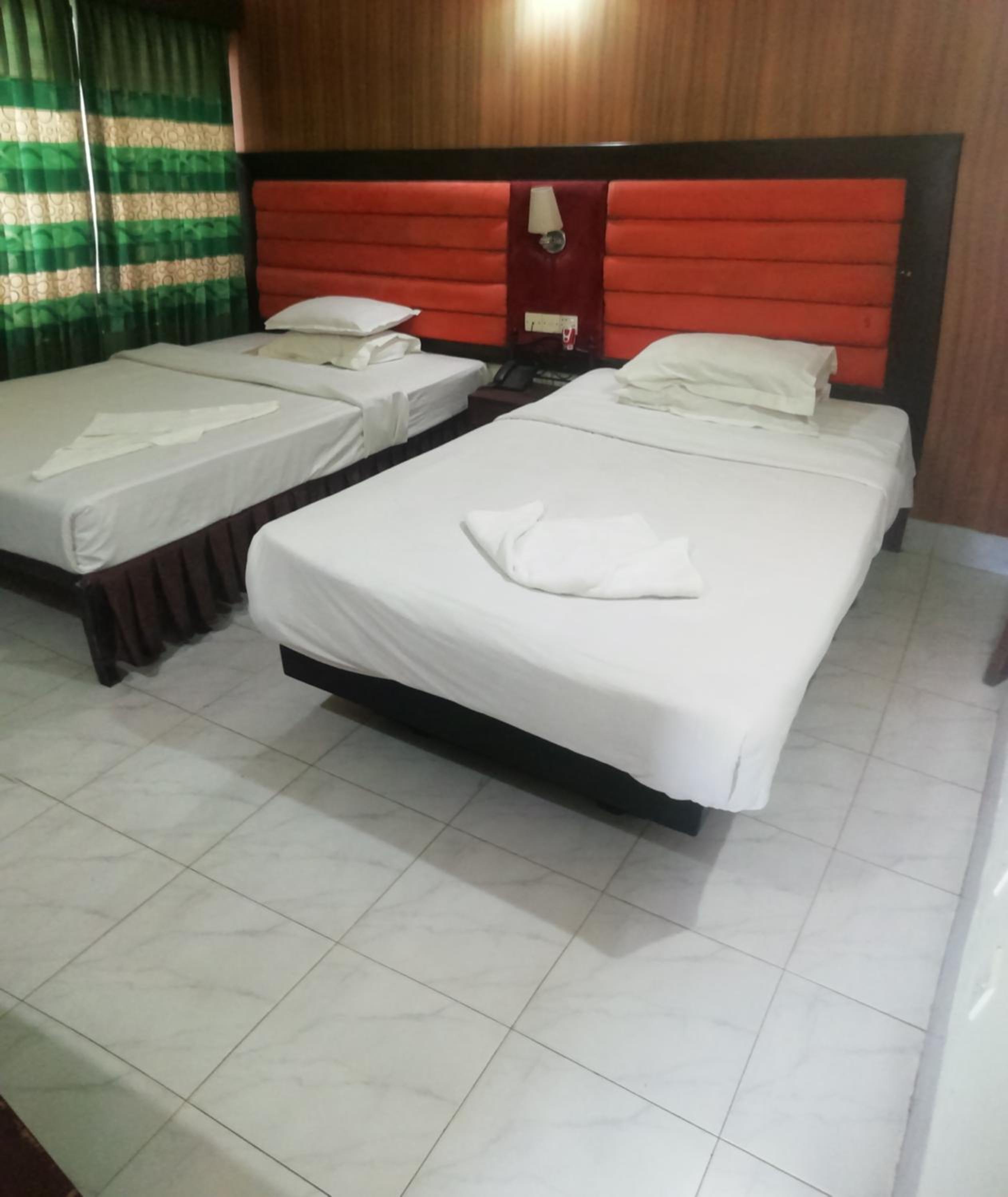 Standard Double or Twin Room photo 3