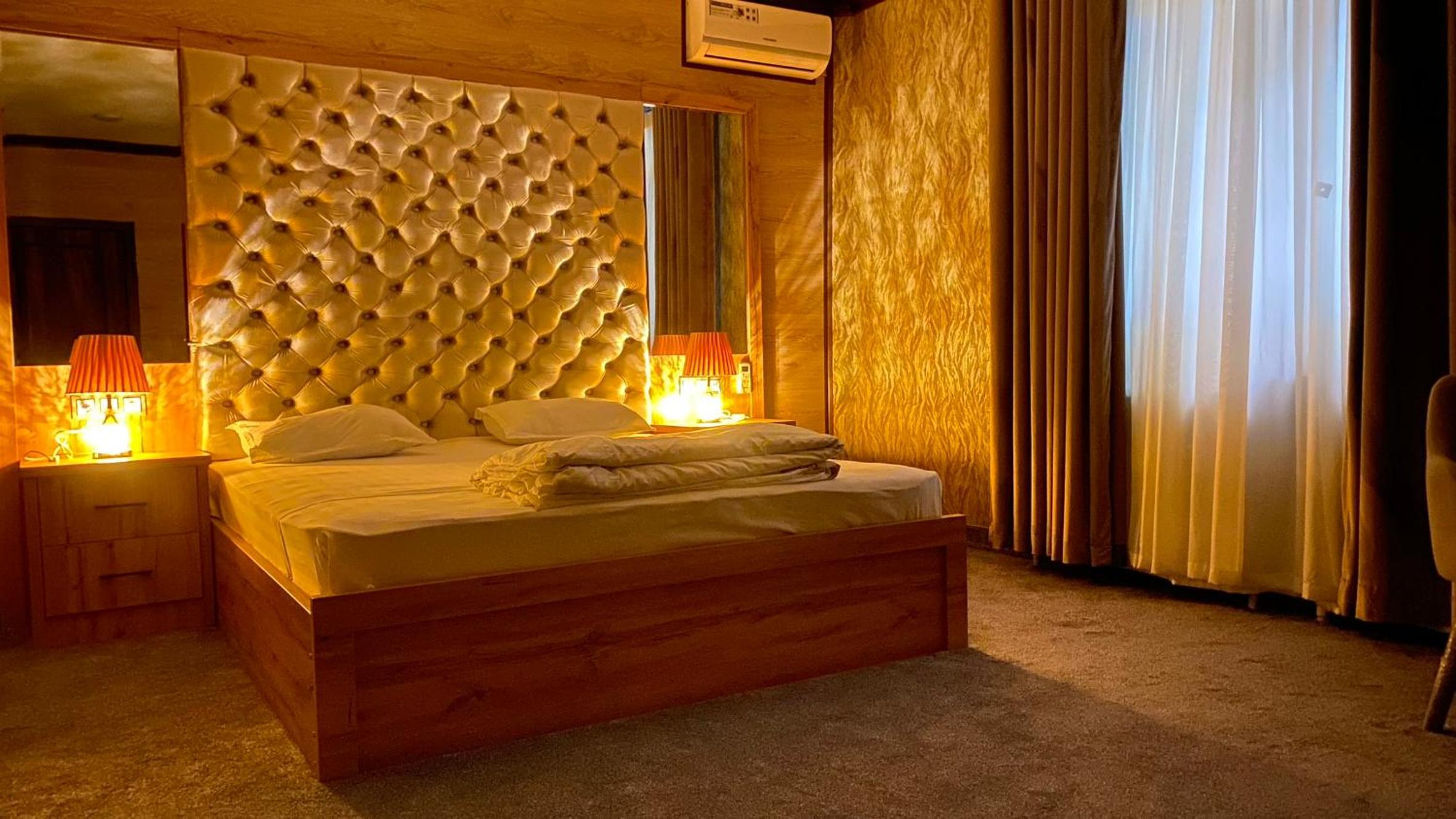 Large Double Room