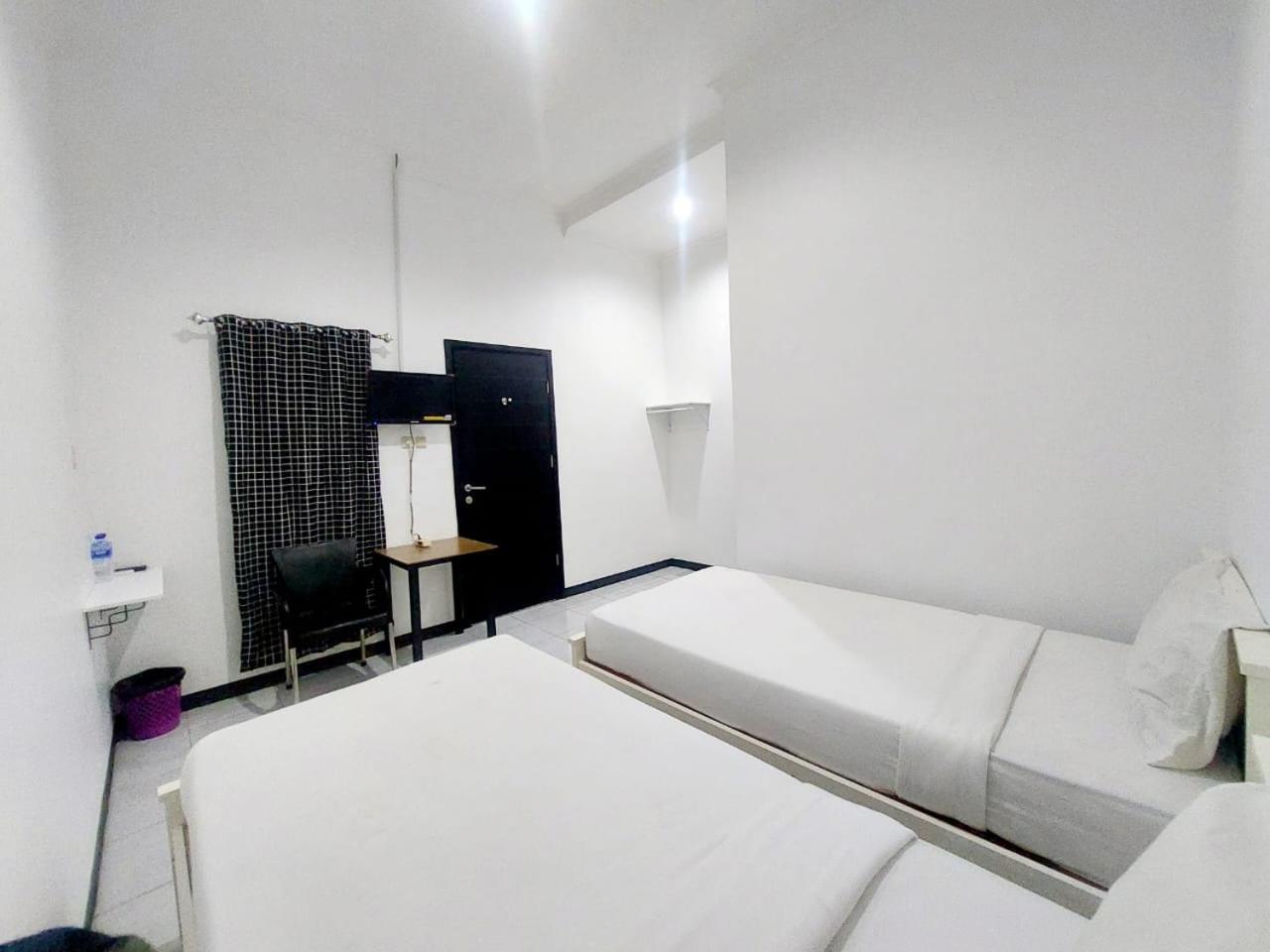 Deluxe Twin Room - Photo 3
