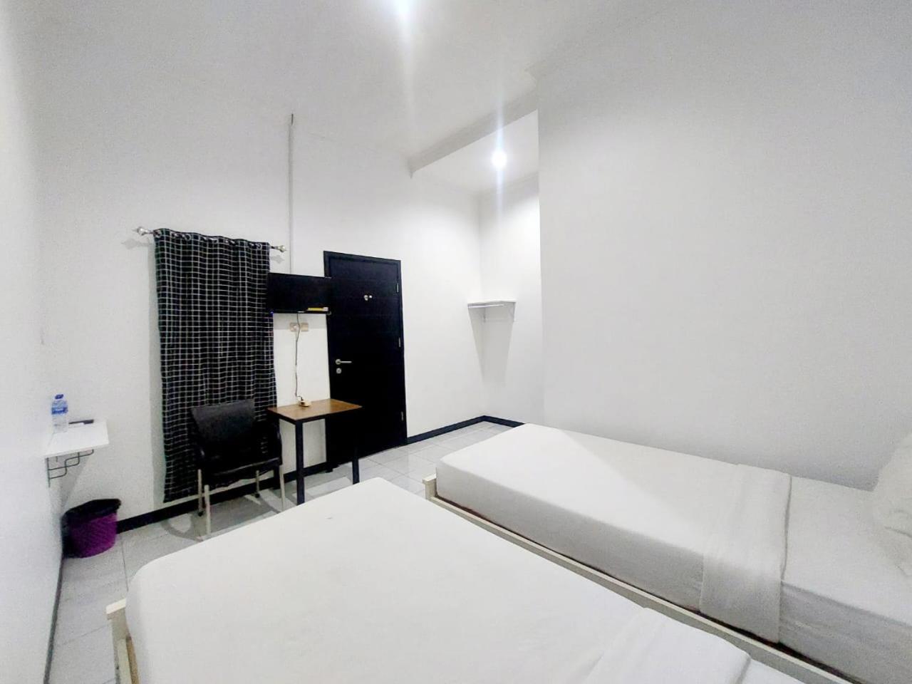 Deluxe Twin Room - Photo 7