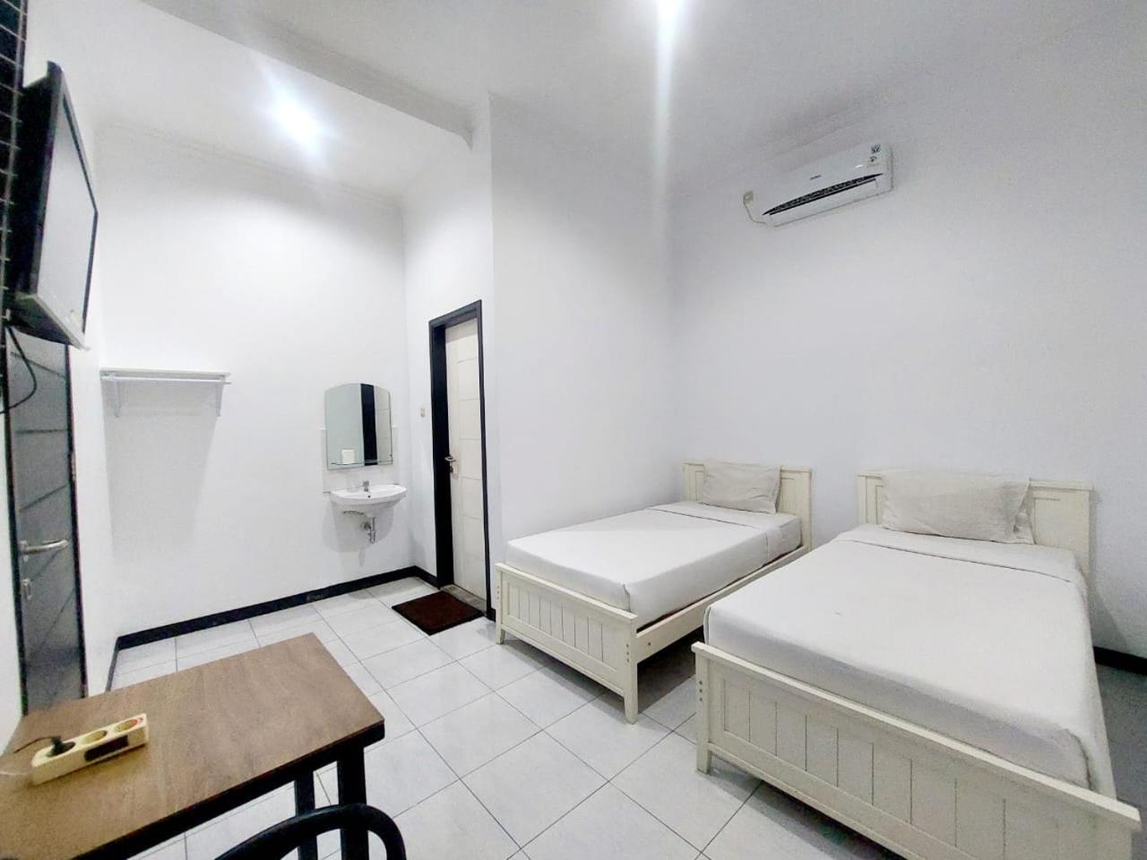 Deluxe Twin Room - Photo 5